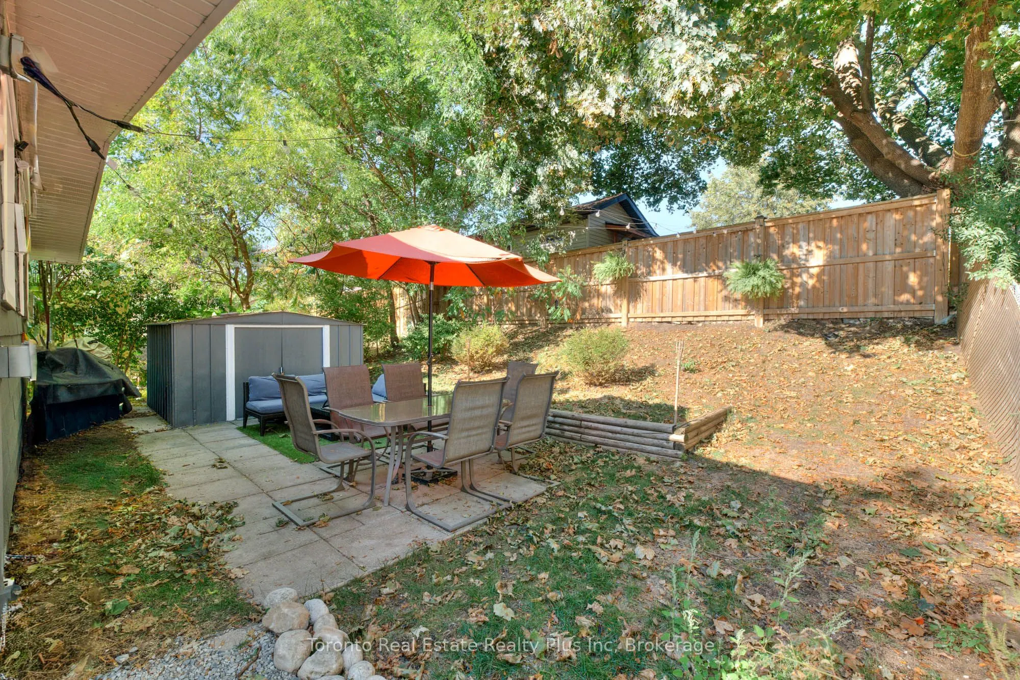 62 Greendale Crescent