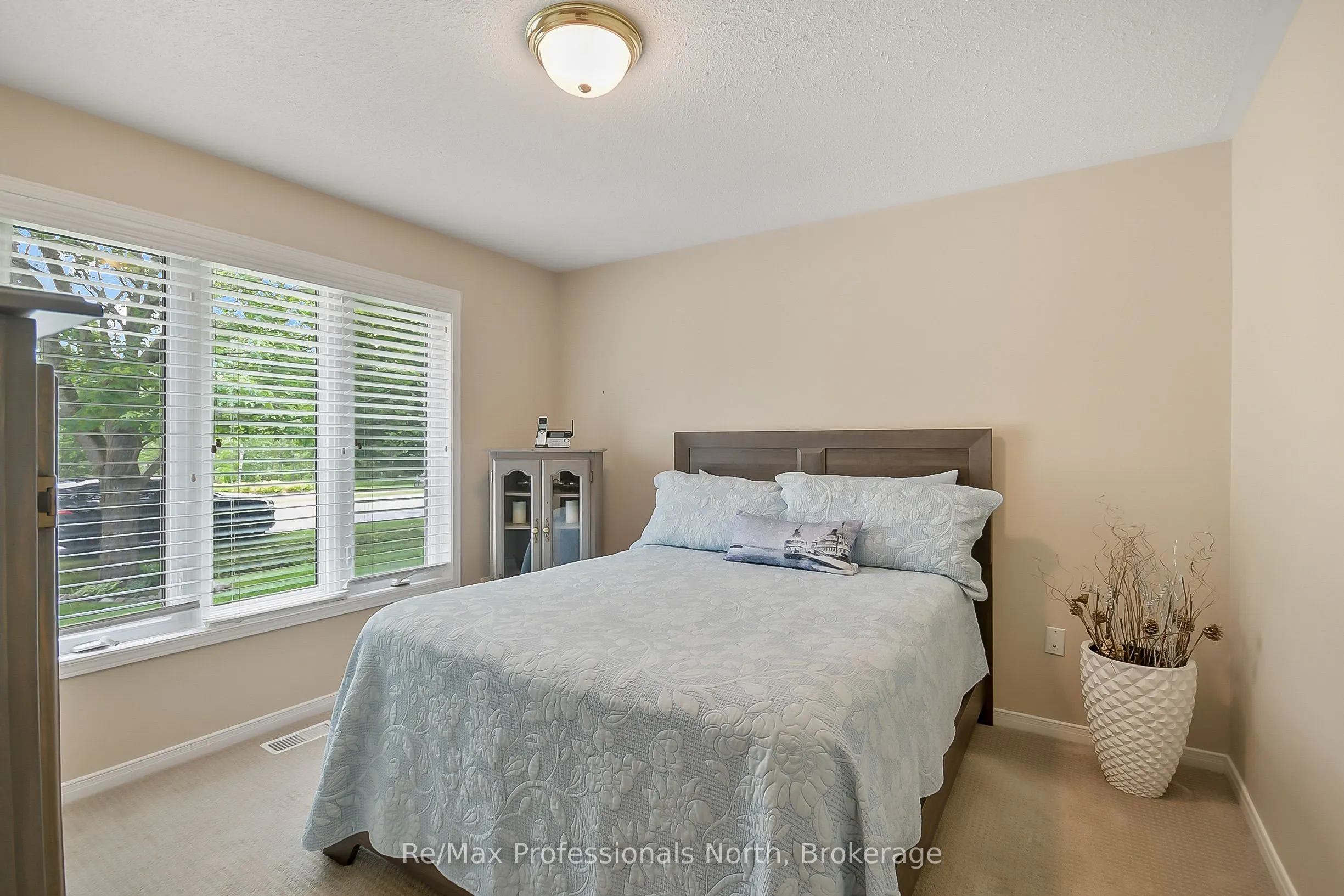 15 PINERIDGE GATE