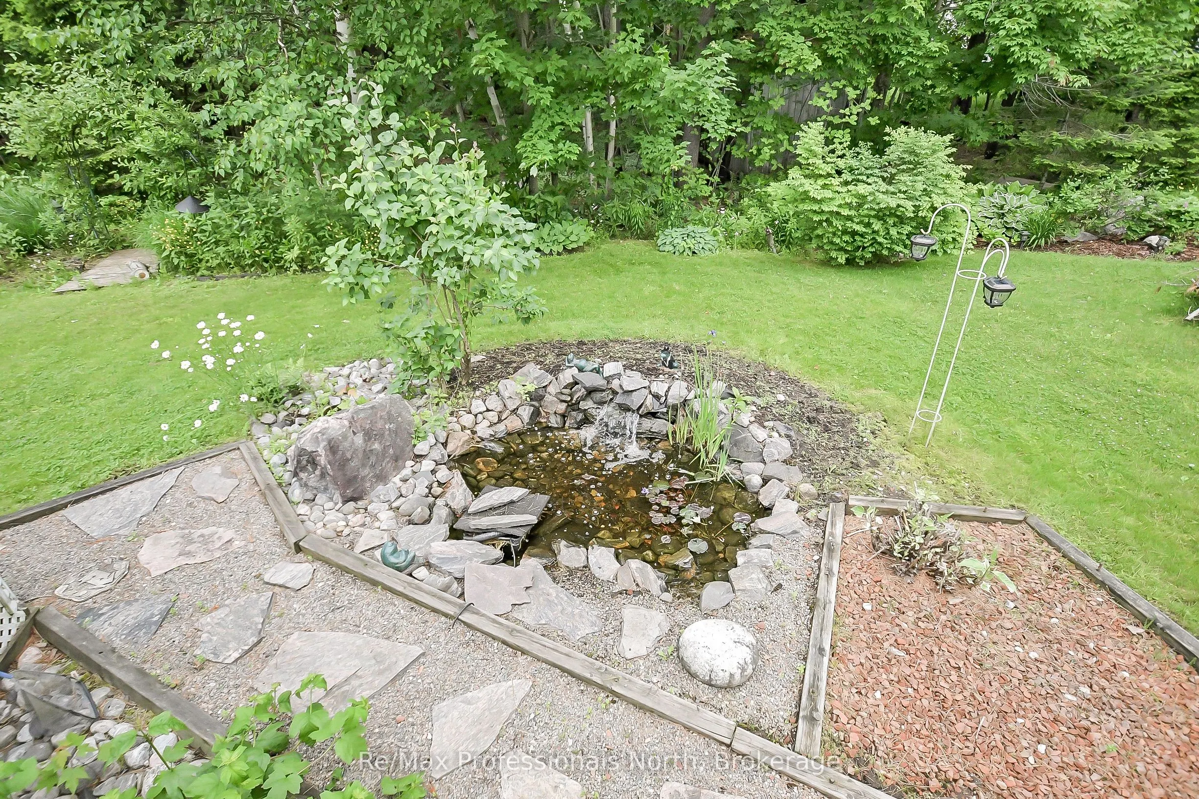 15 PINERIDGE GATE