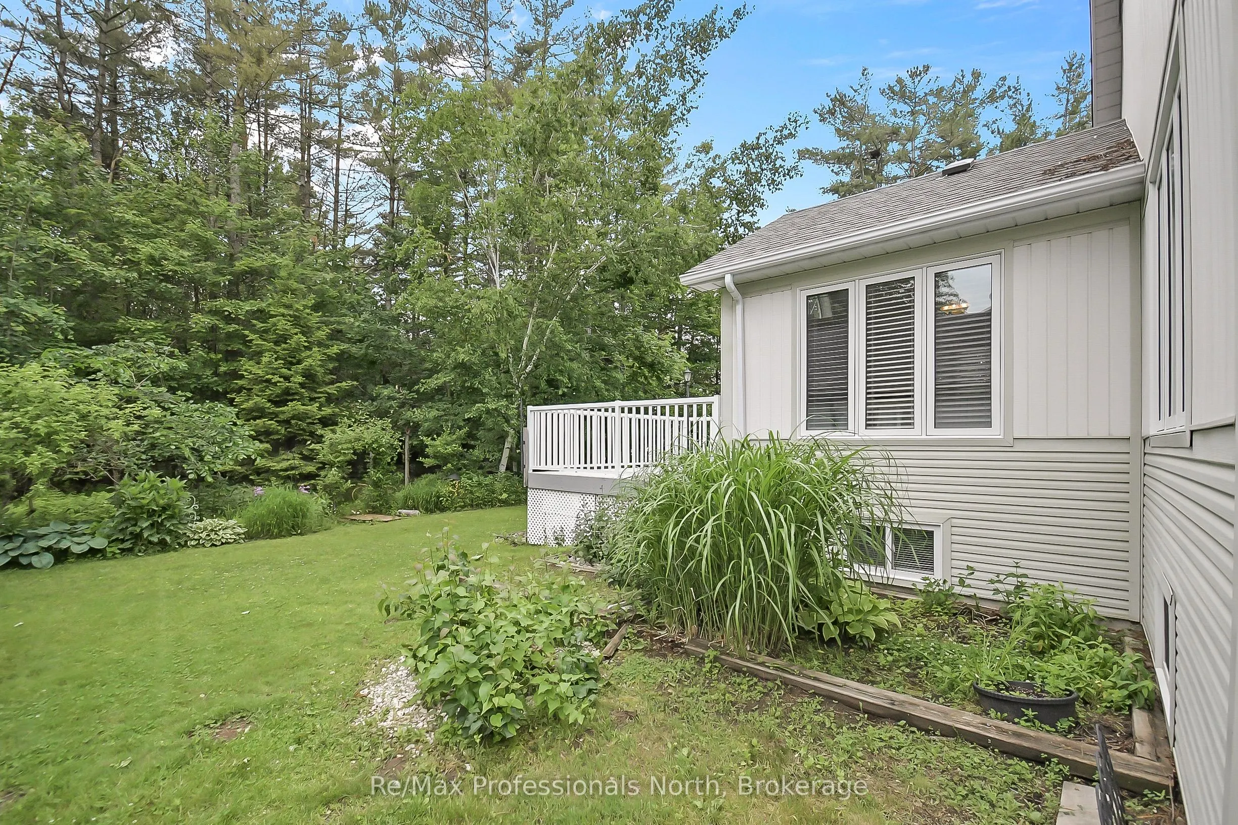15 PINERIDGE GATE
