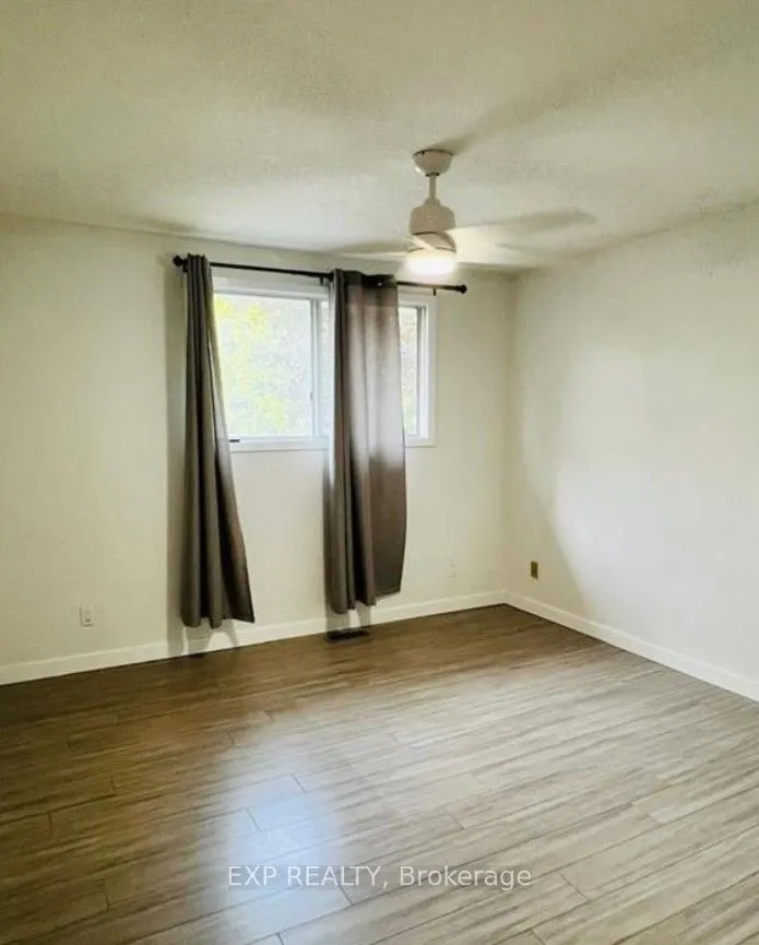 213 Northlake Drive