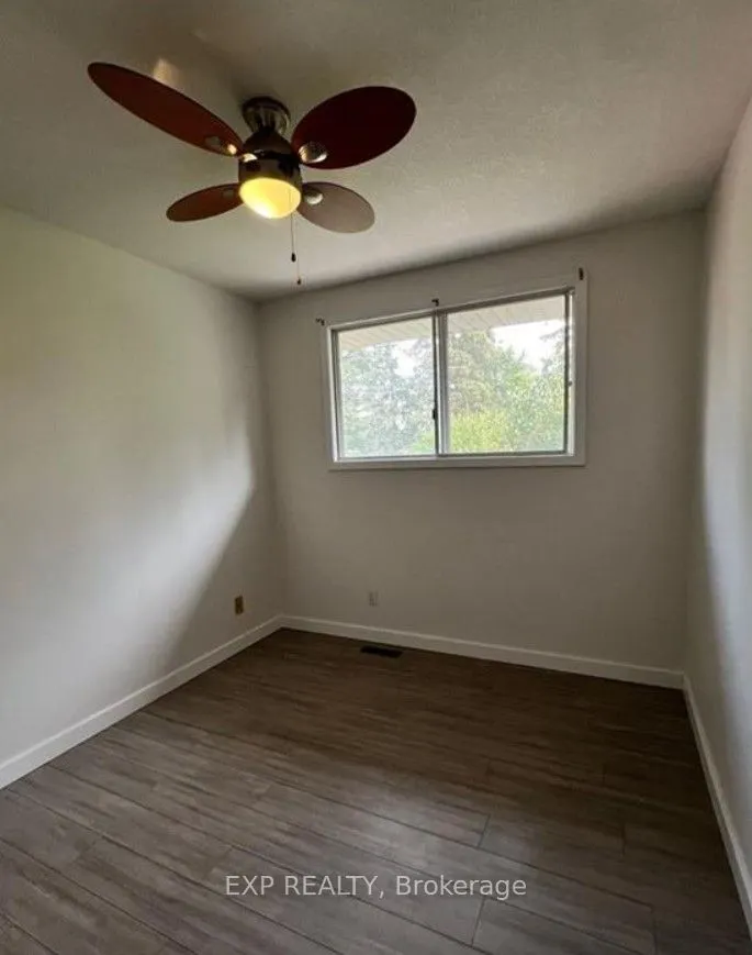 213 Northlake Drive