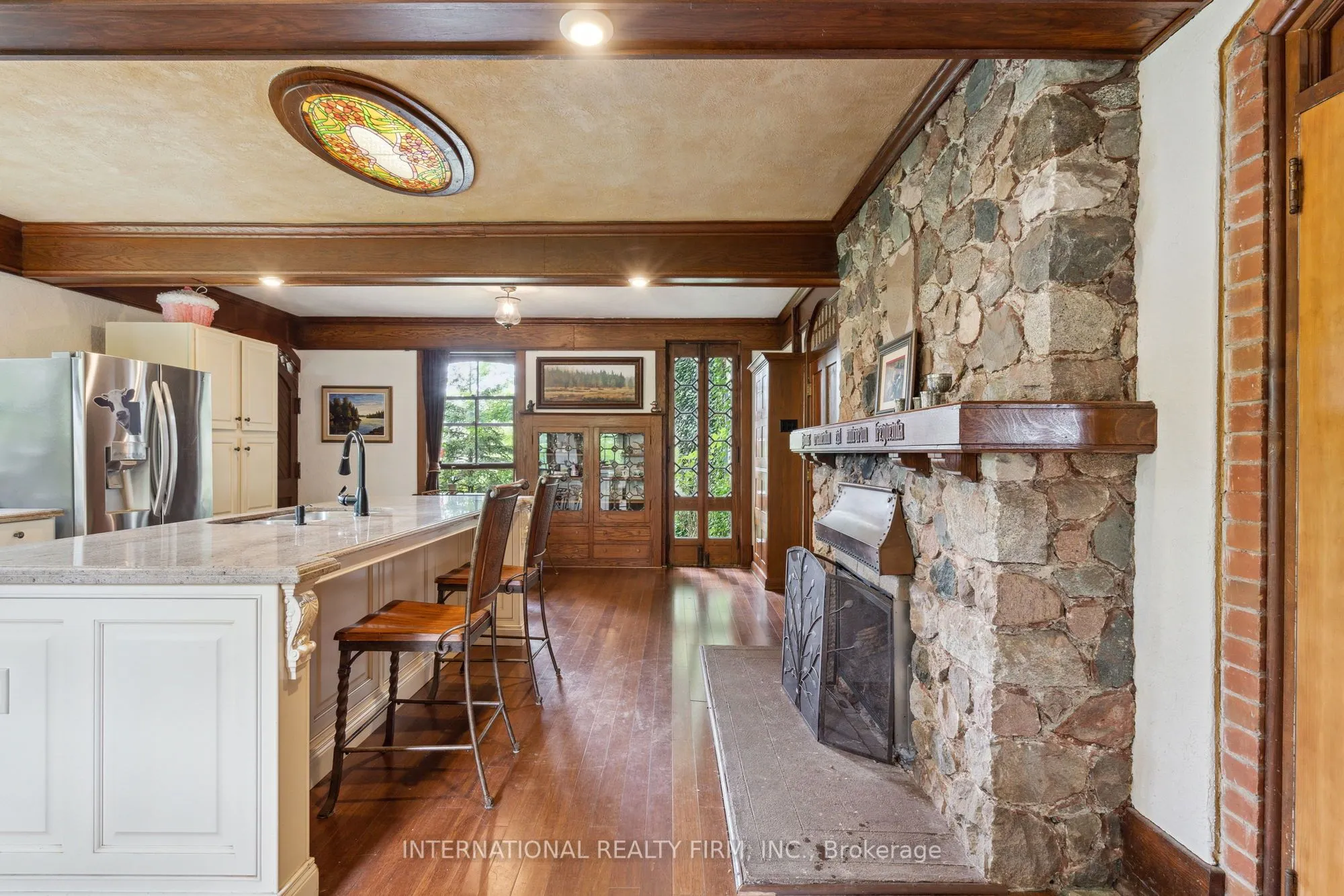 255 Delacourt Road
