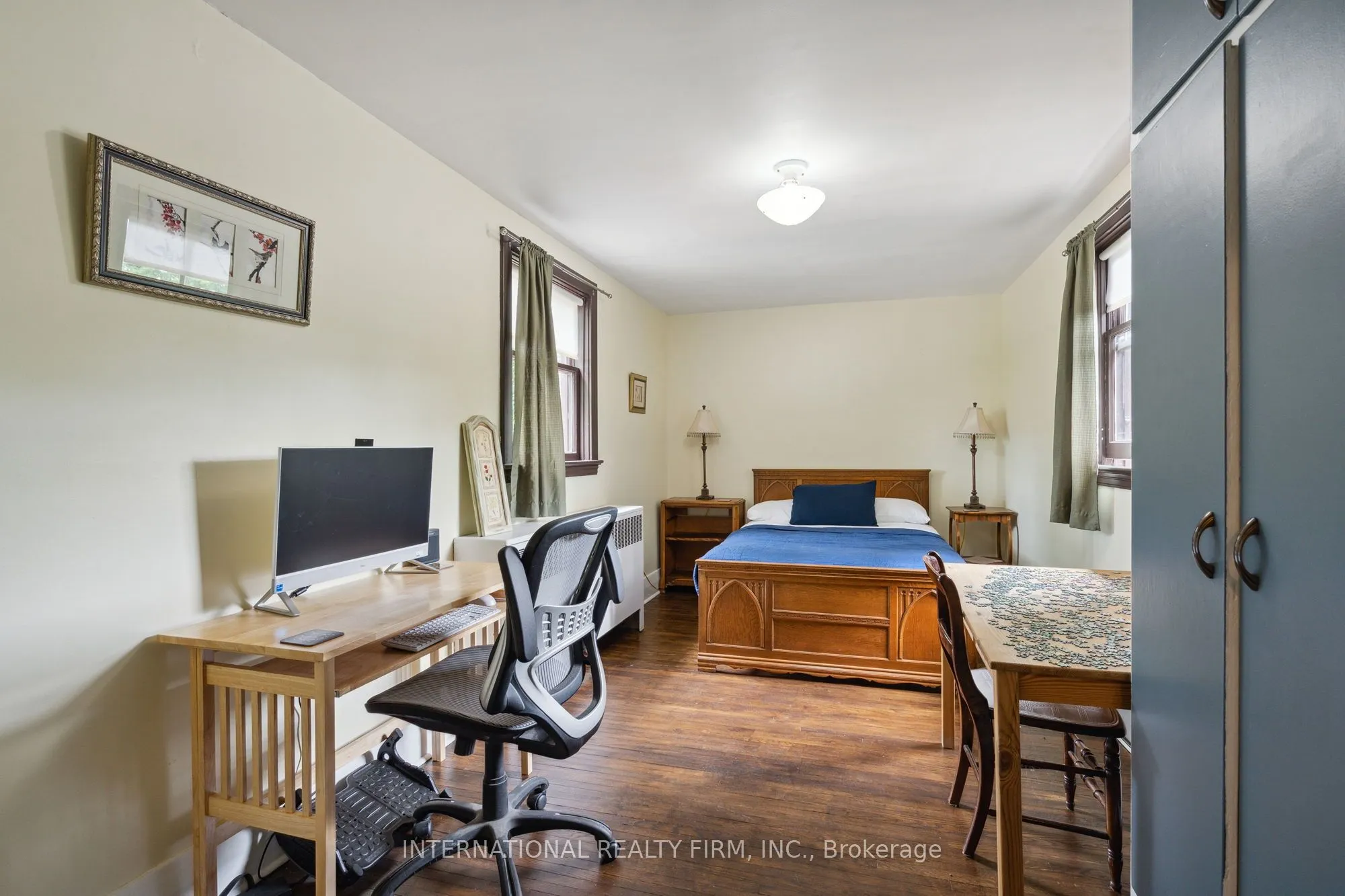 255 Delacourt Road
