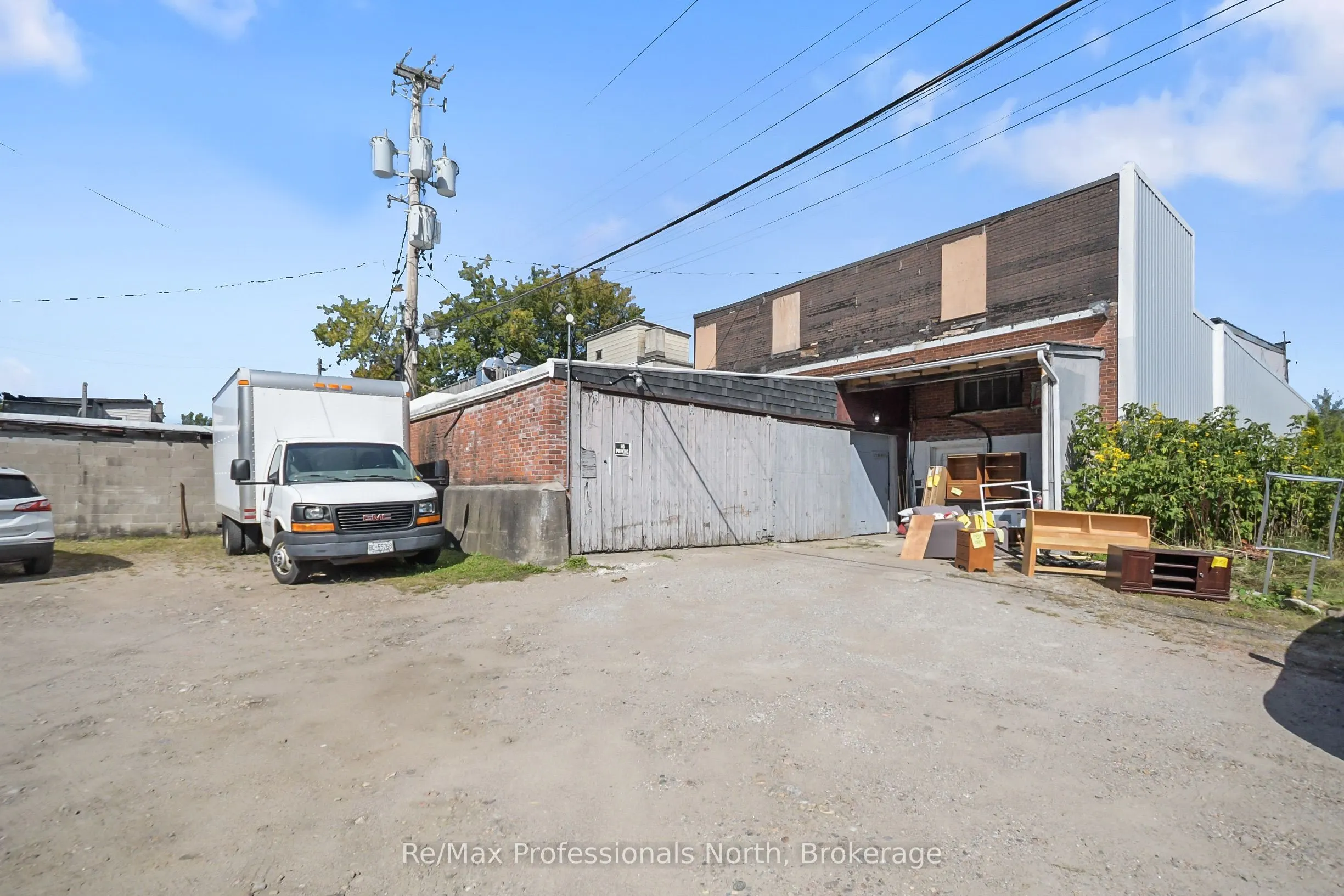 171 Muskoka Road S