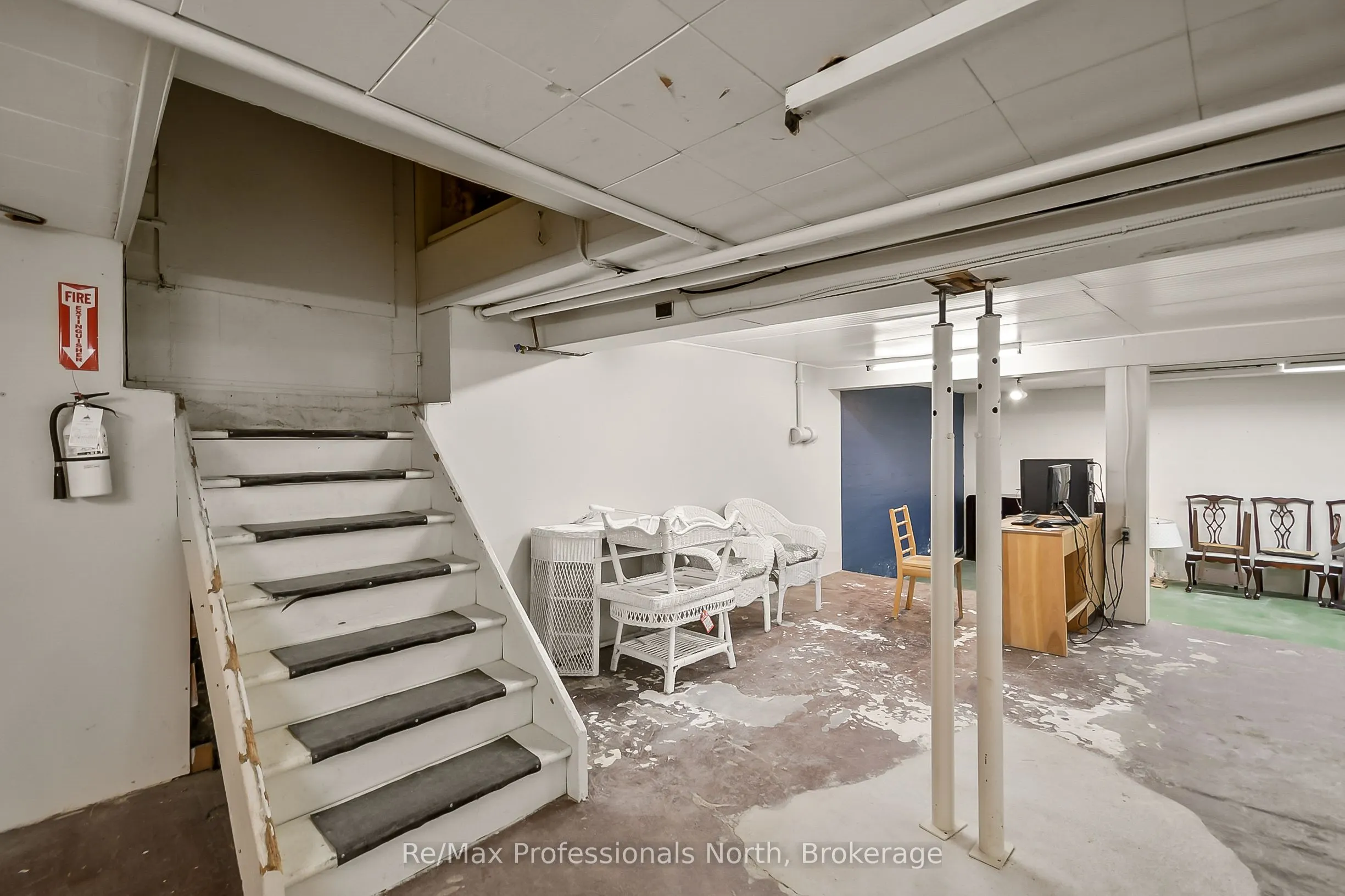 171 Muskoka Road S