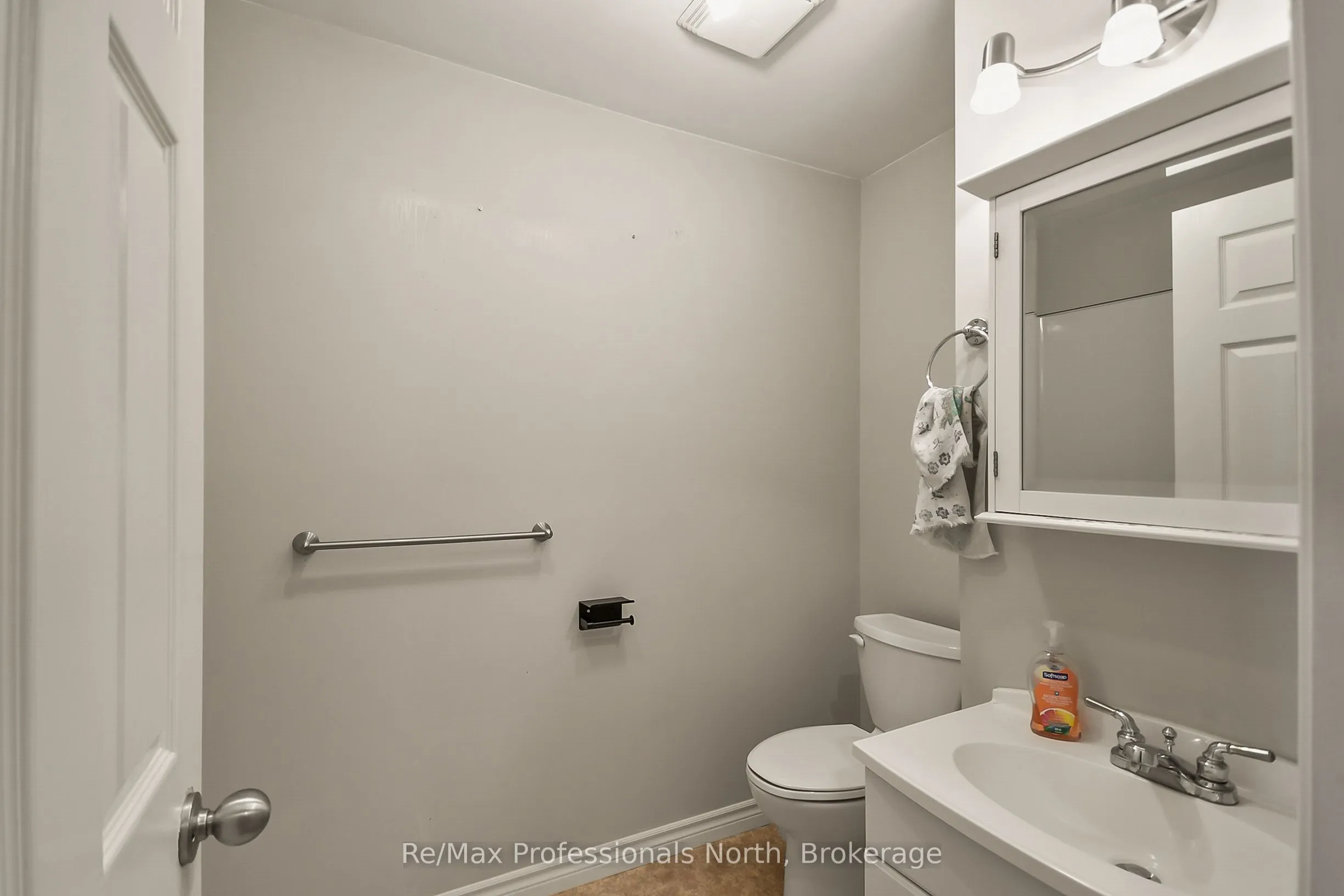 171 Muskoka Road S