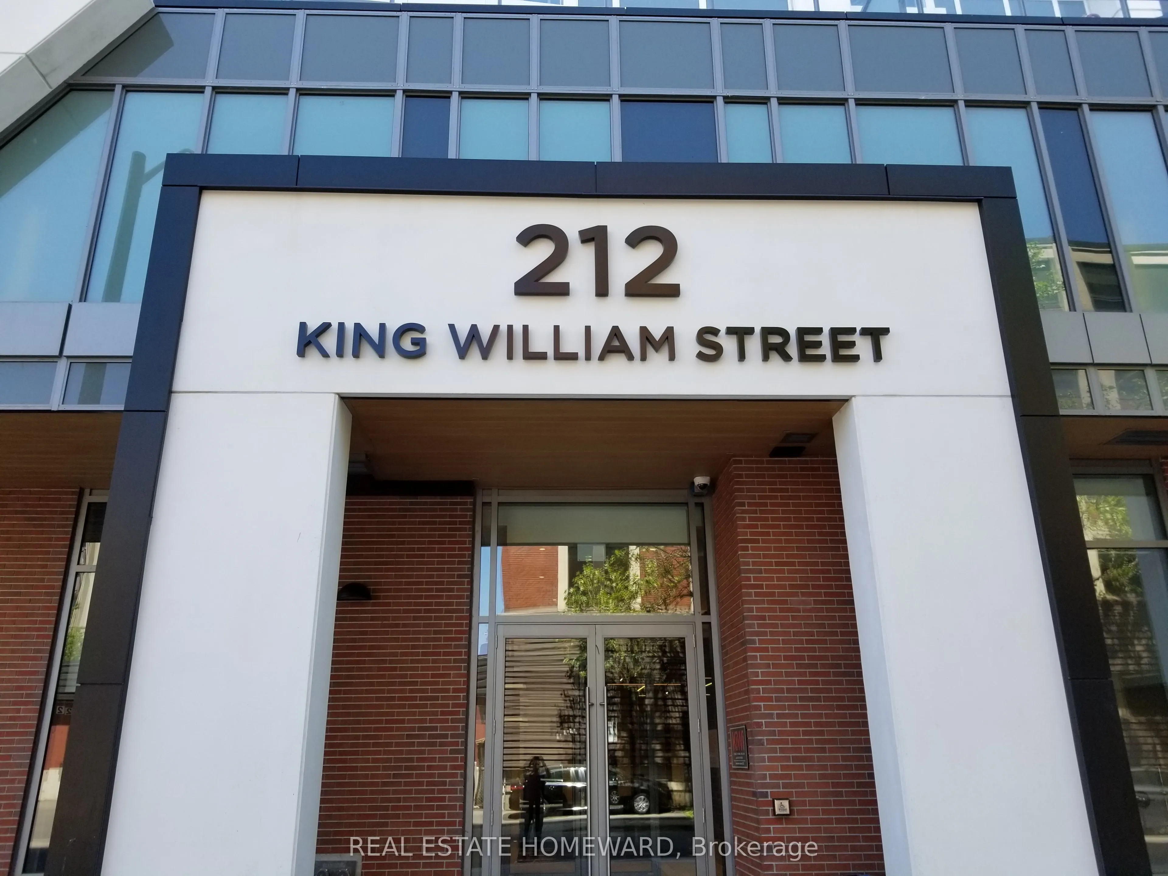 212 King William Street, #923