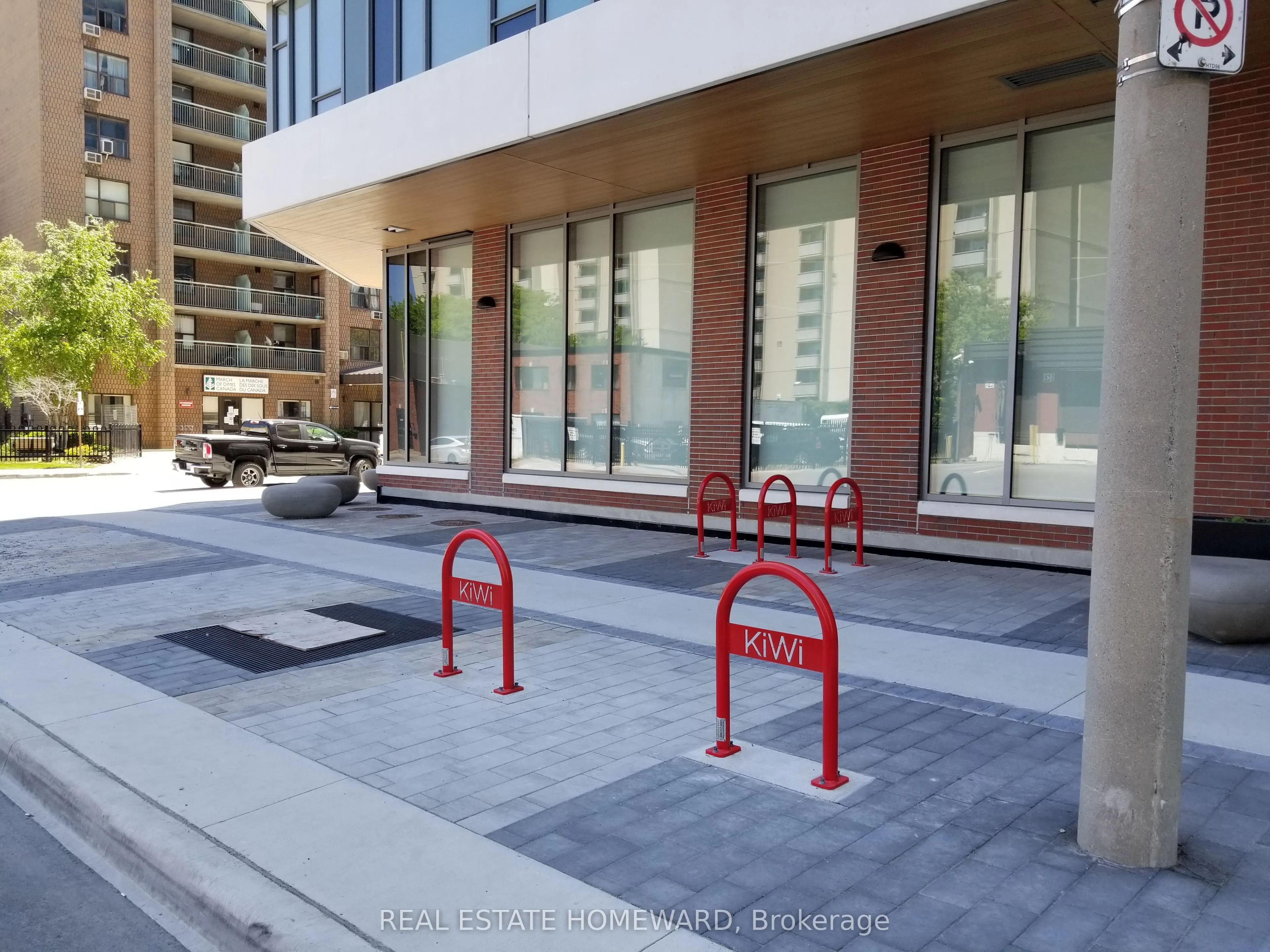 212 King William Street, #923