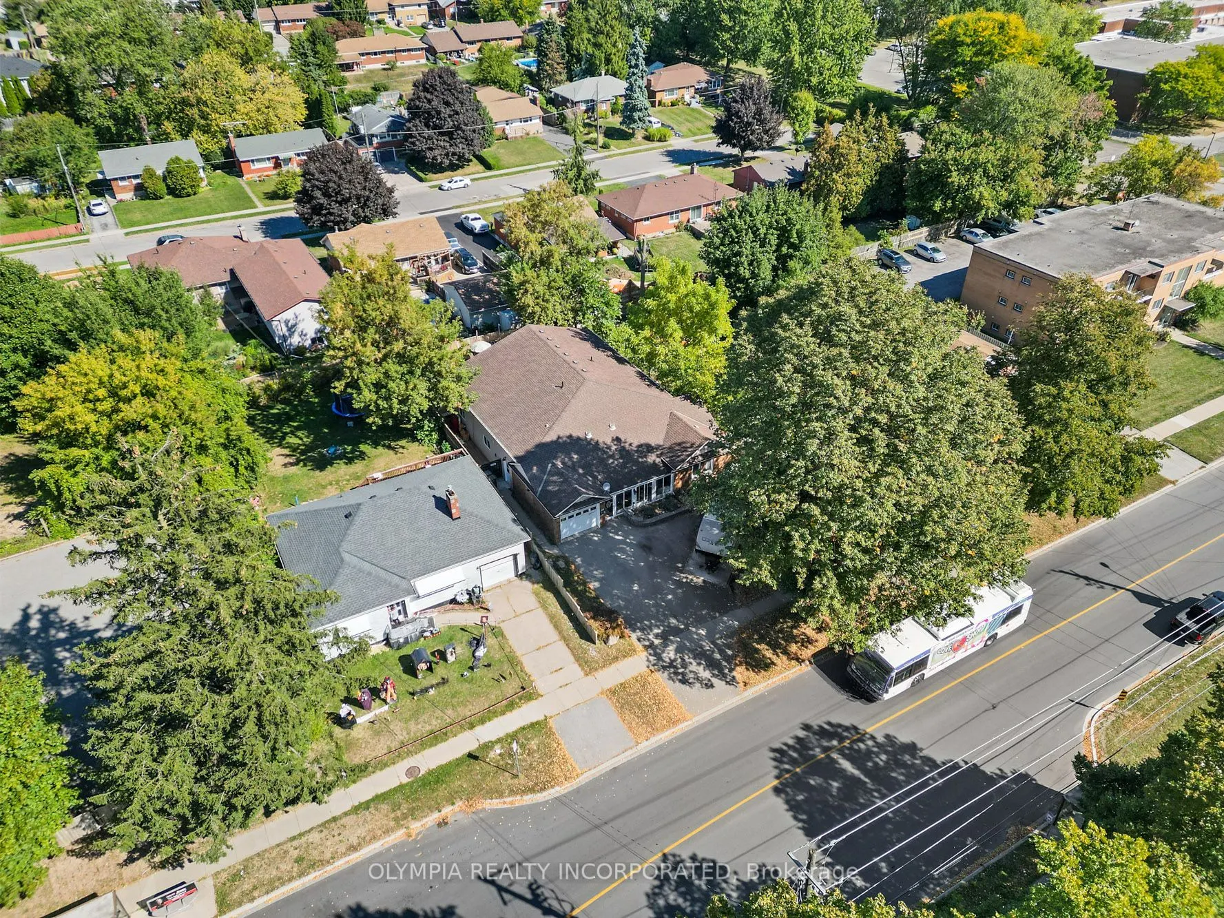6155 Valley Way
