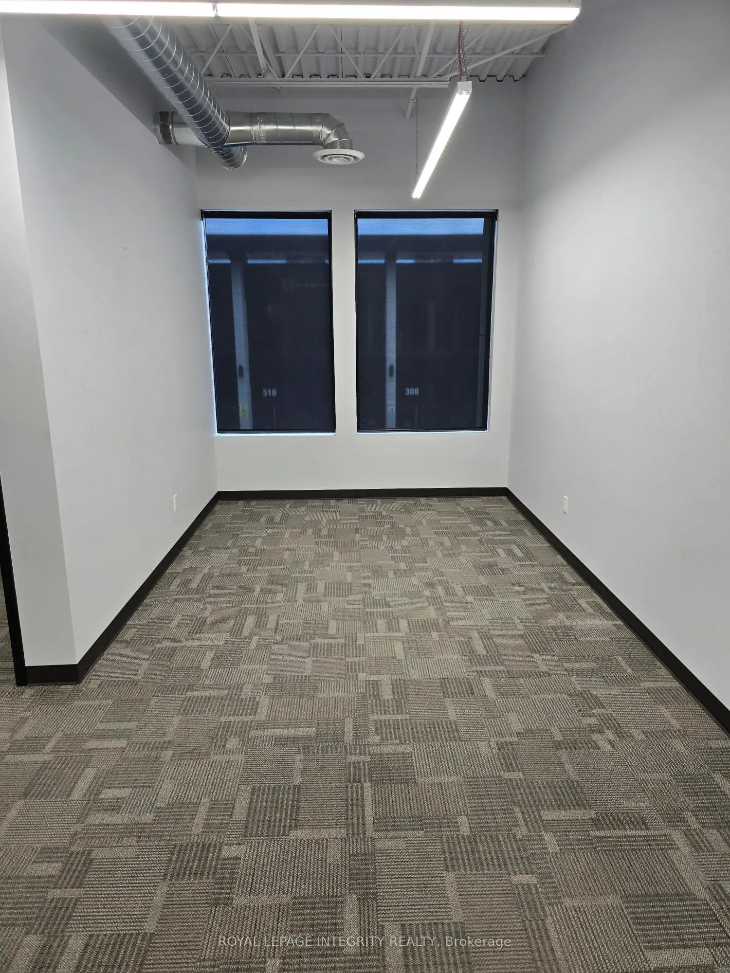 2310 ST LAURENT Boulevard N, #210