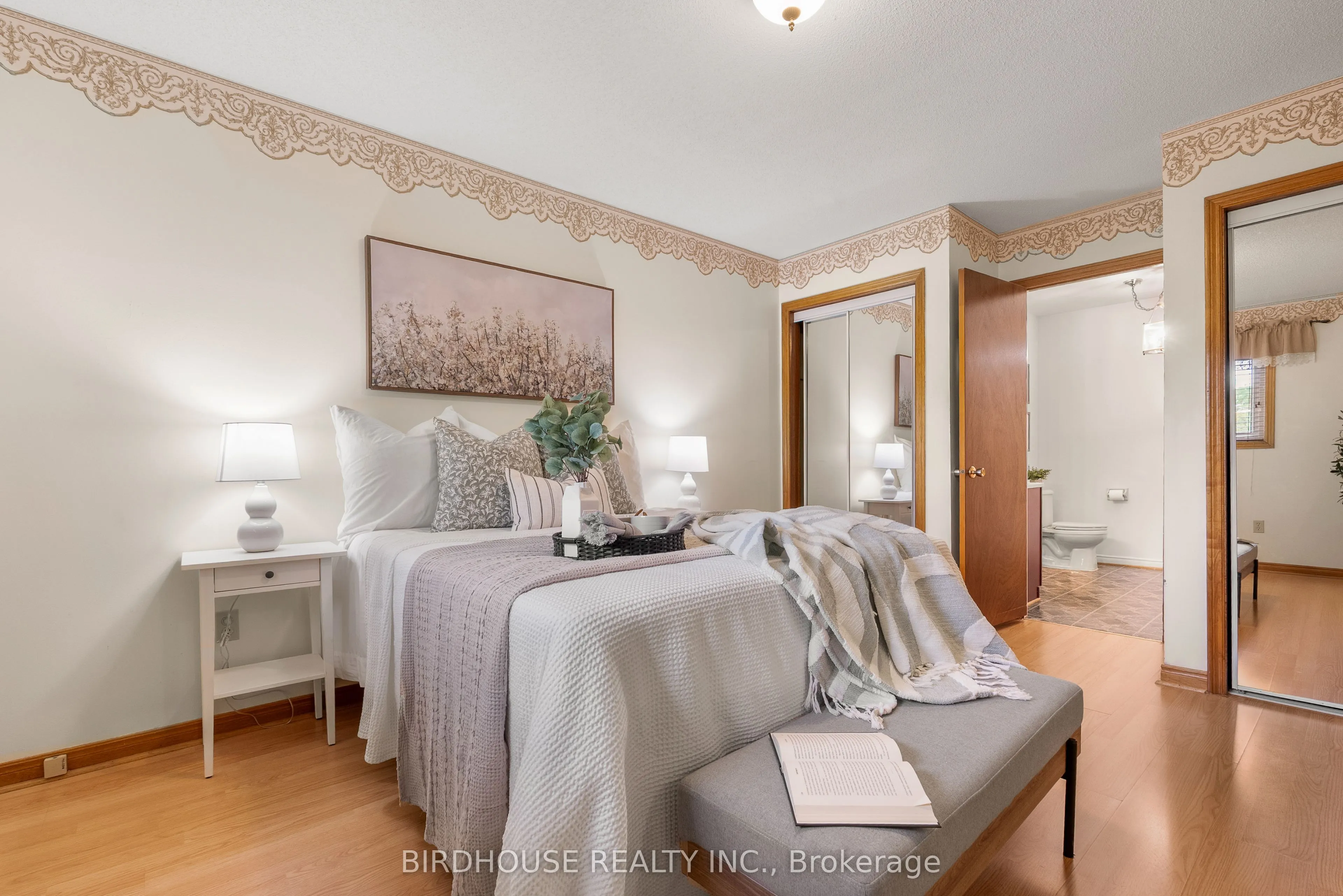 22 Madill Crescent