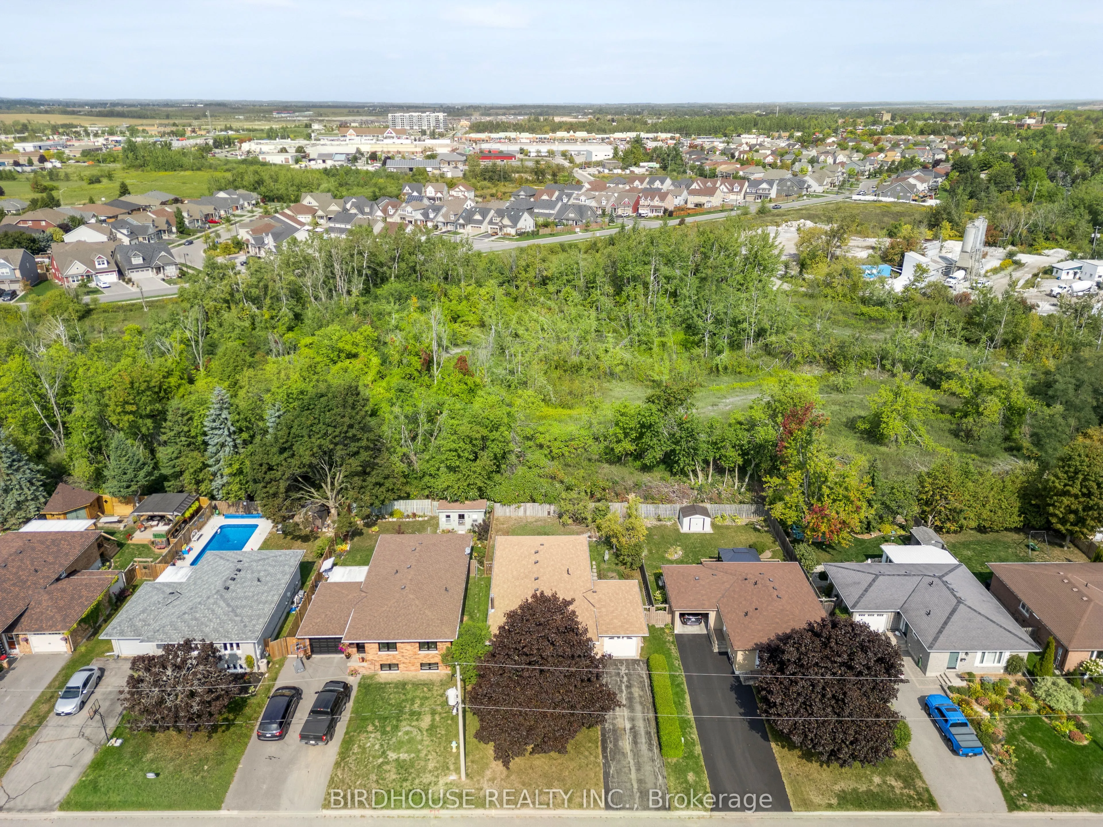 22 Madill Crescent