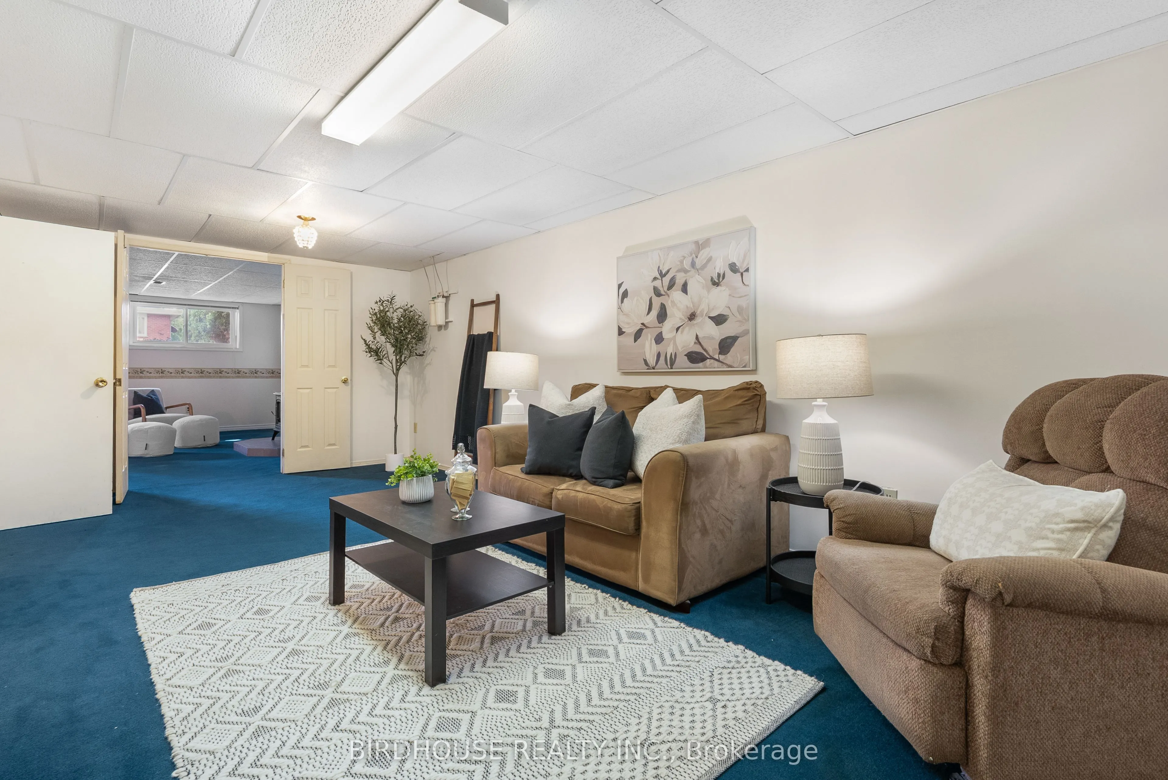 22 Madill Crescent