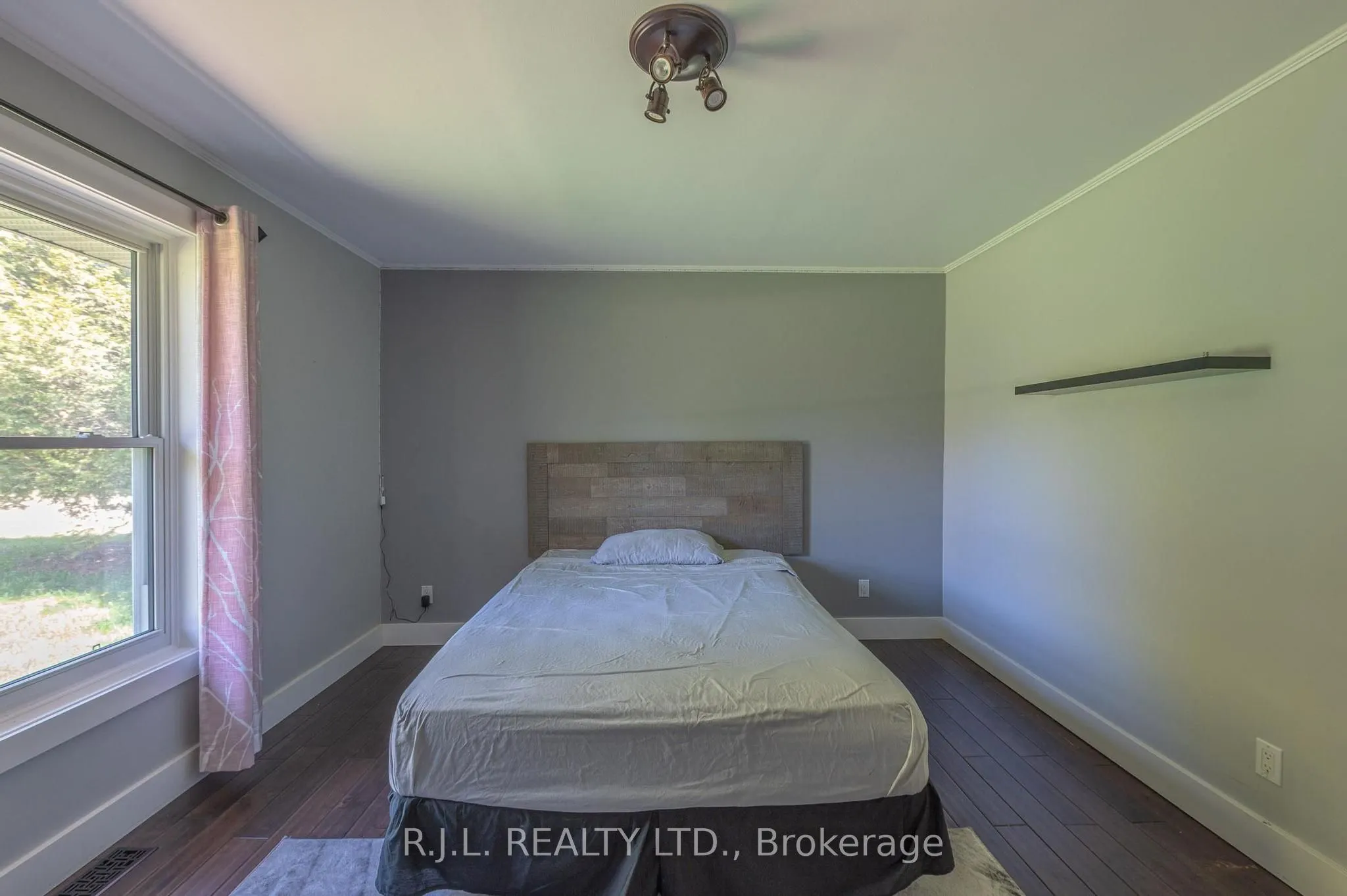 503862 Grey Road 12 Road