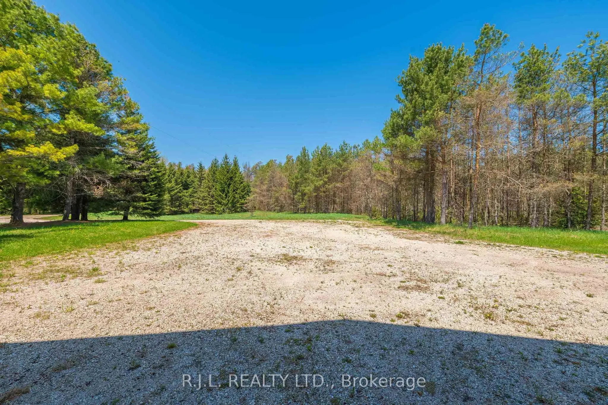 503862 Grey Road 12 Road
