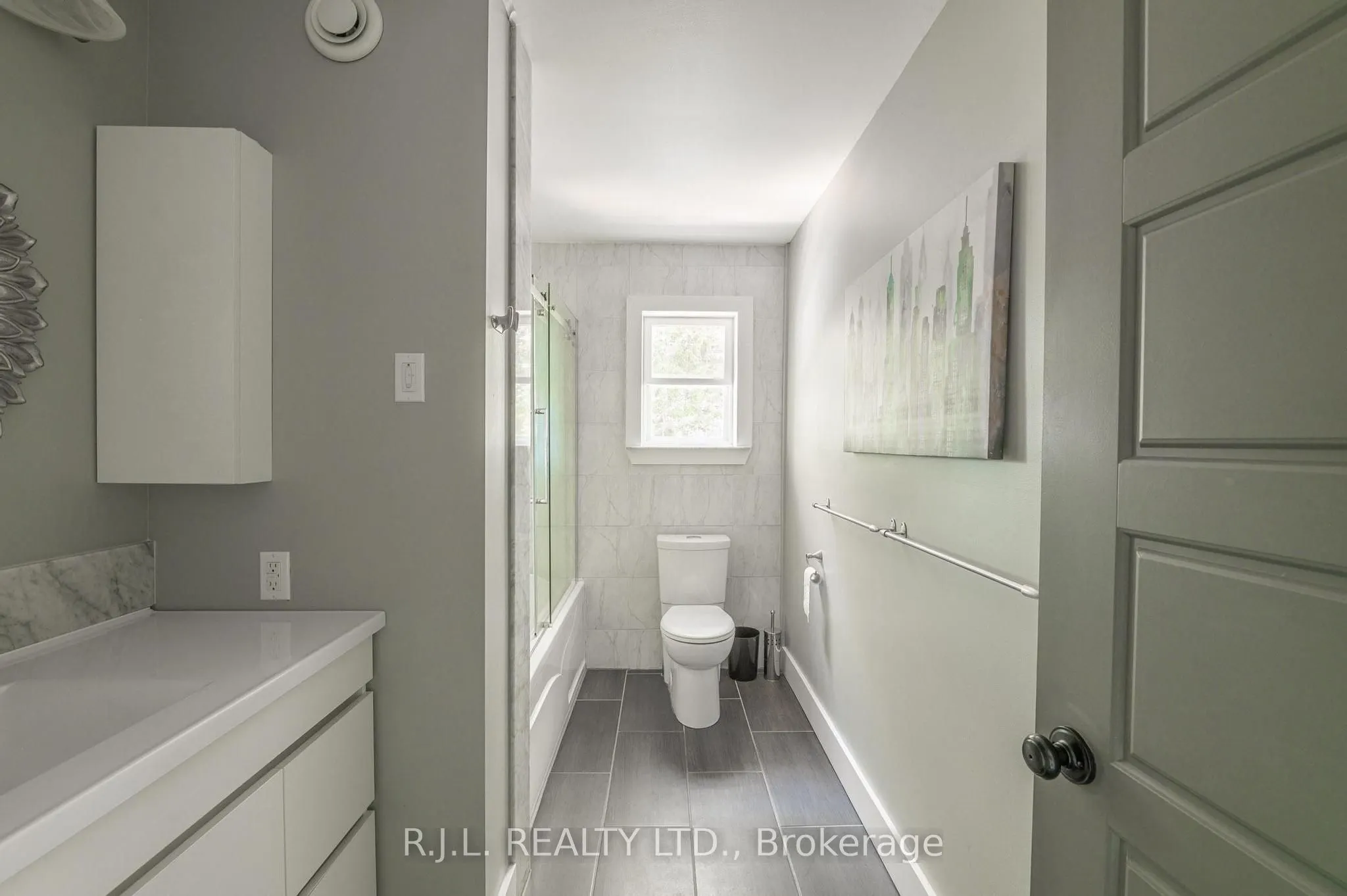503862 Grey Road 12 Road
