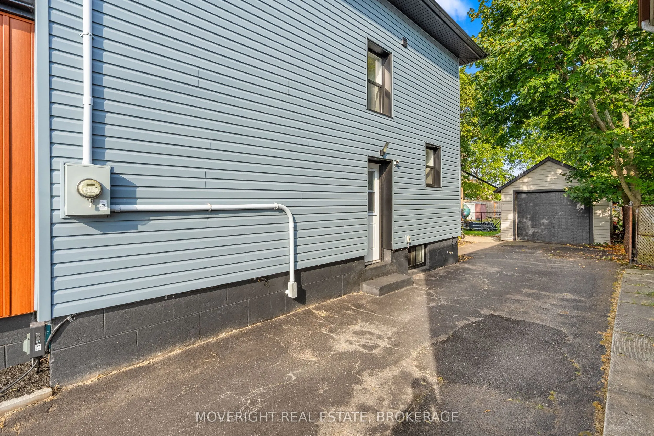 331 Fielden Avenue