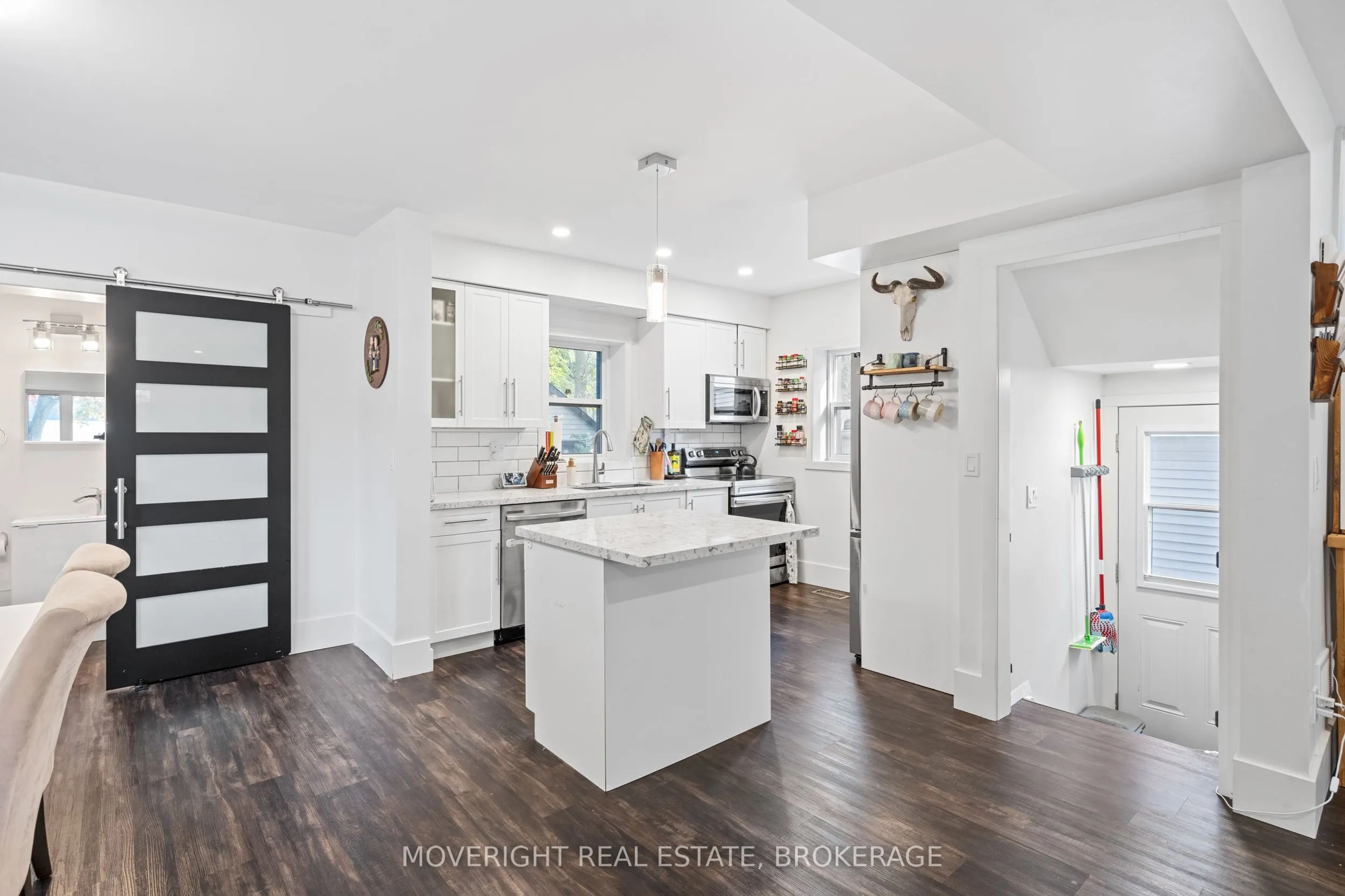 331 Fielden Avenue
