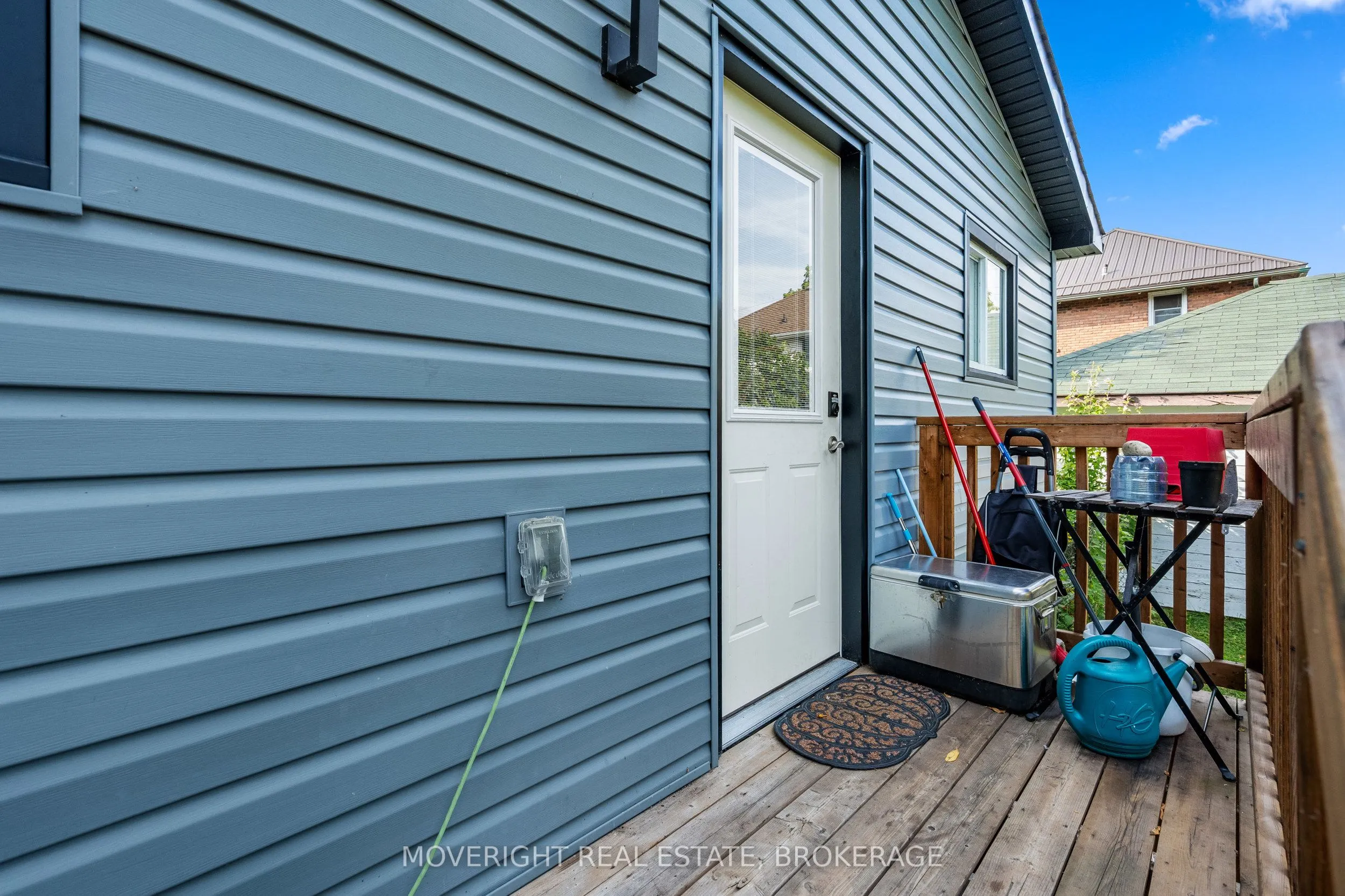331 Fielden Avenue