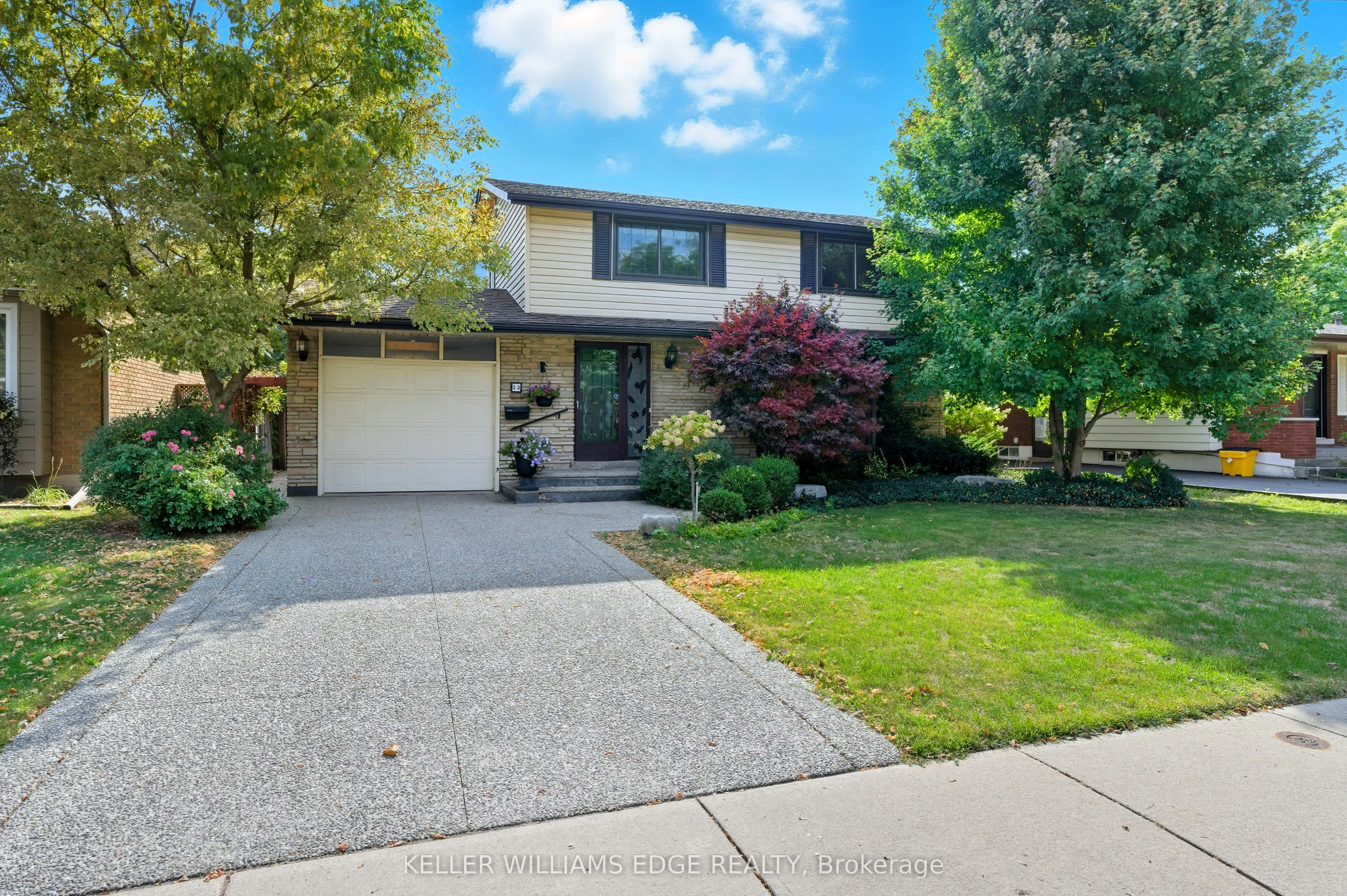 33 Goldfinch Road