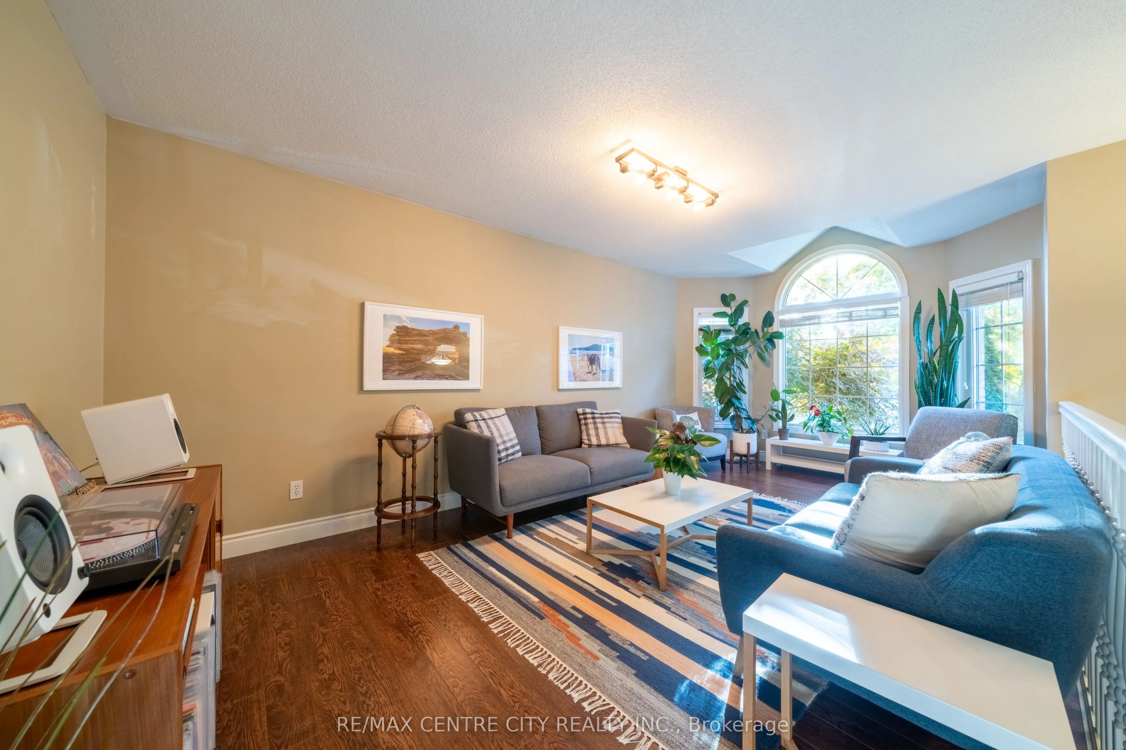 495 Riverview Drive