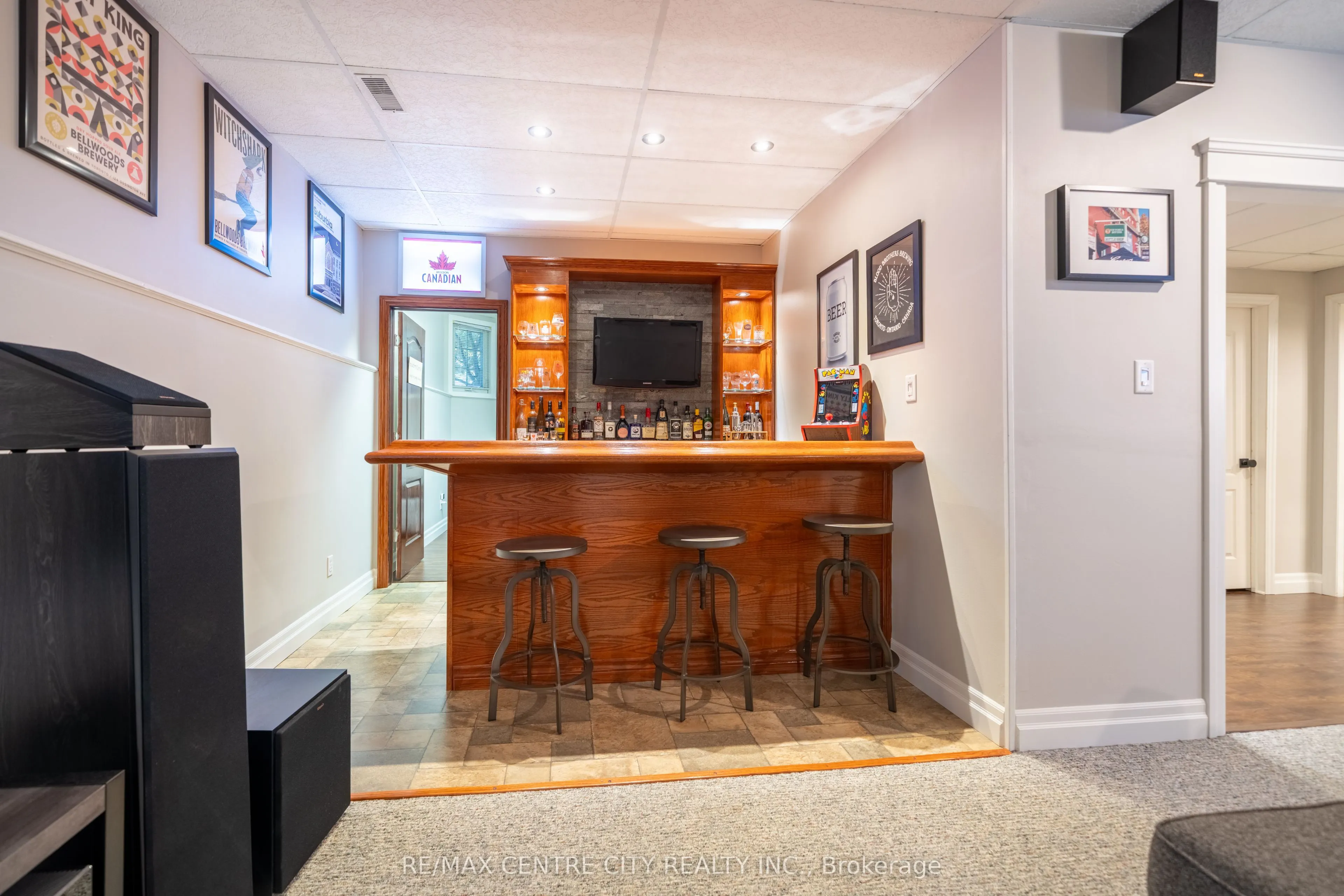 495 Riverview Drive
