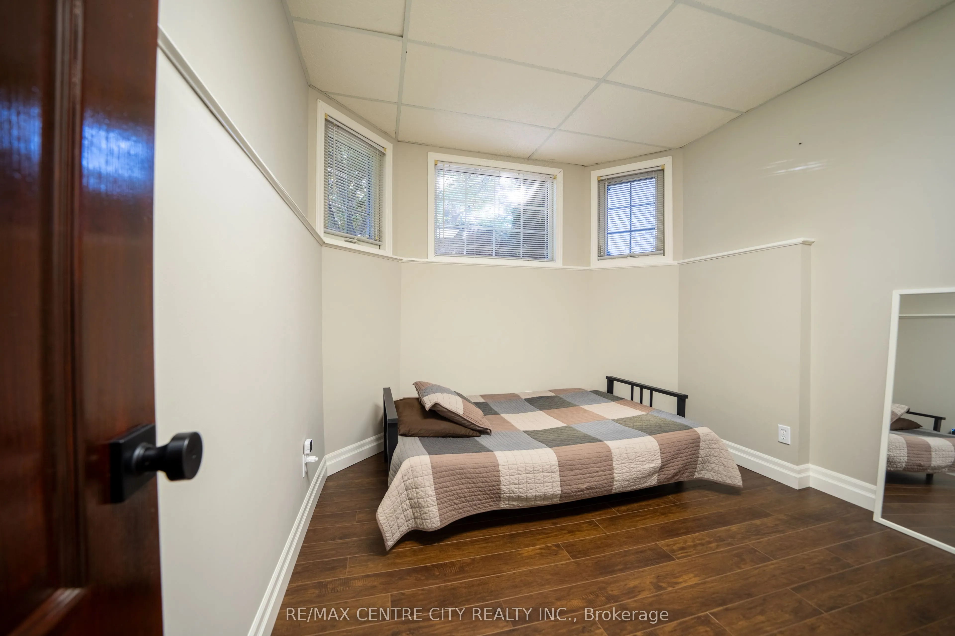 495 Riverview Drive