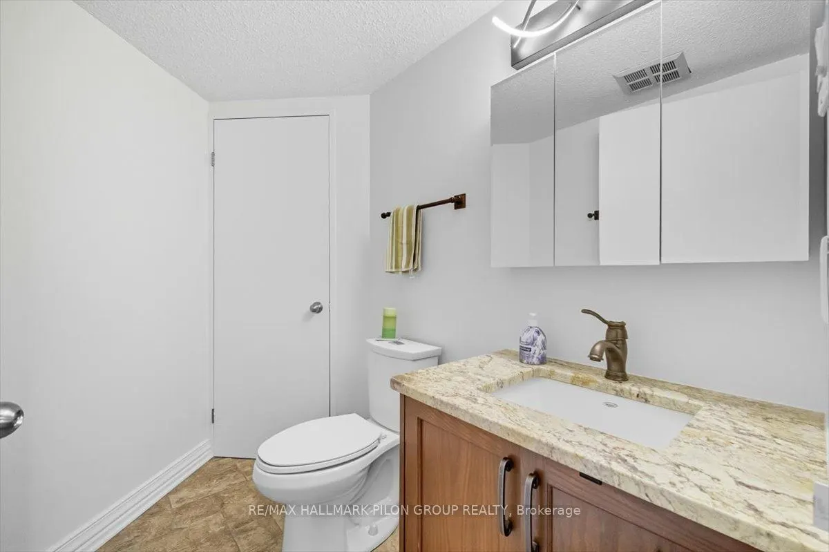 35 Holland Avenue, #205