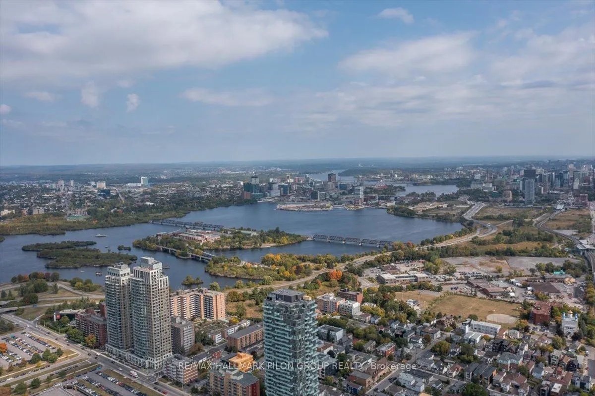 35 Holland Avenue, #205
