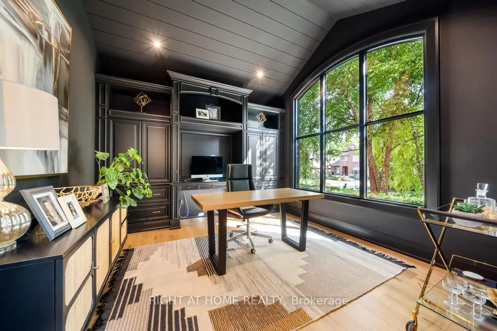 166 Foxridge Drive