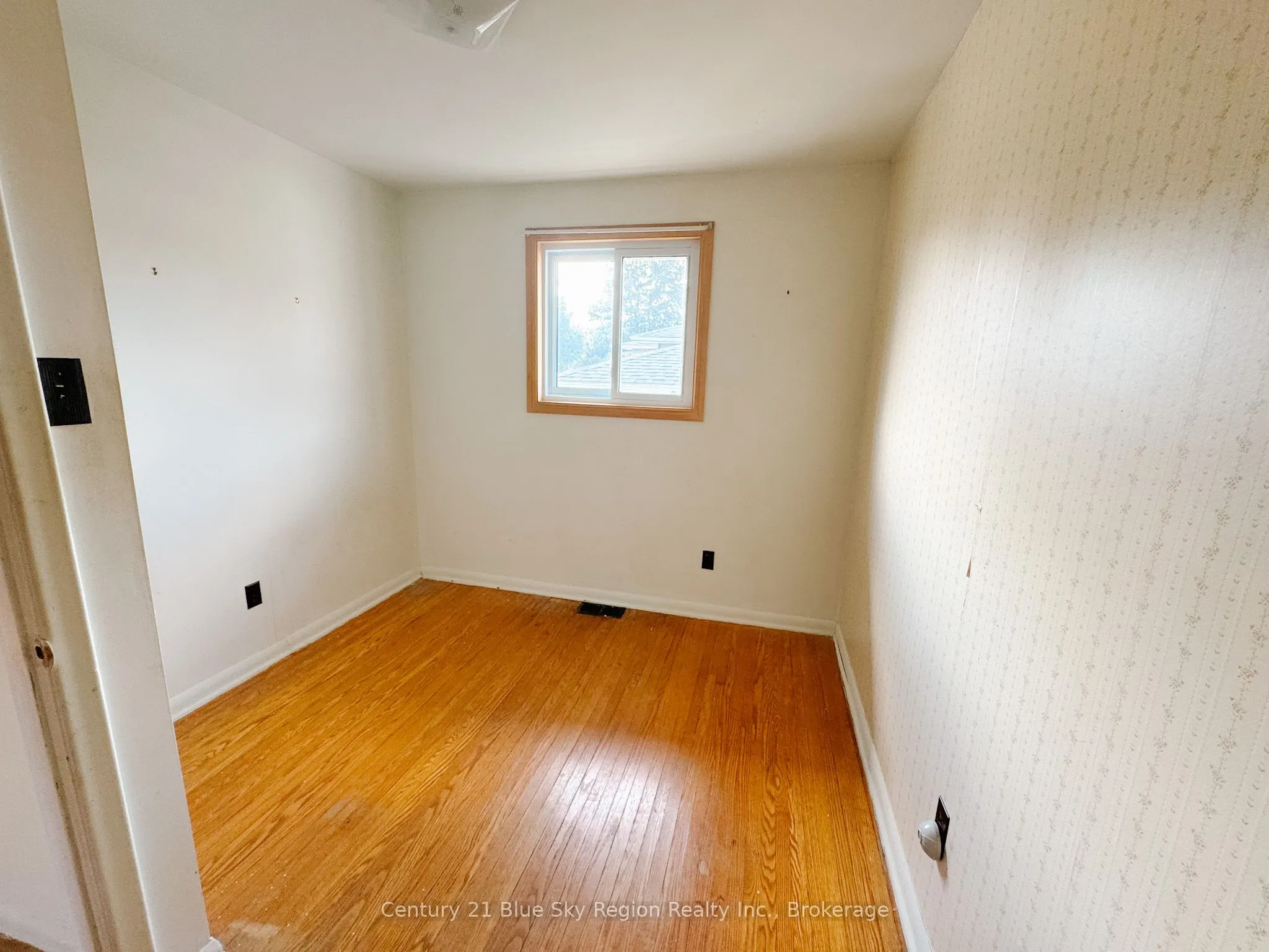 163 Beverly Road