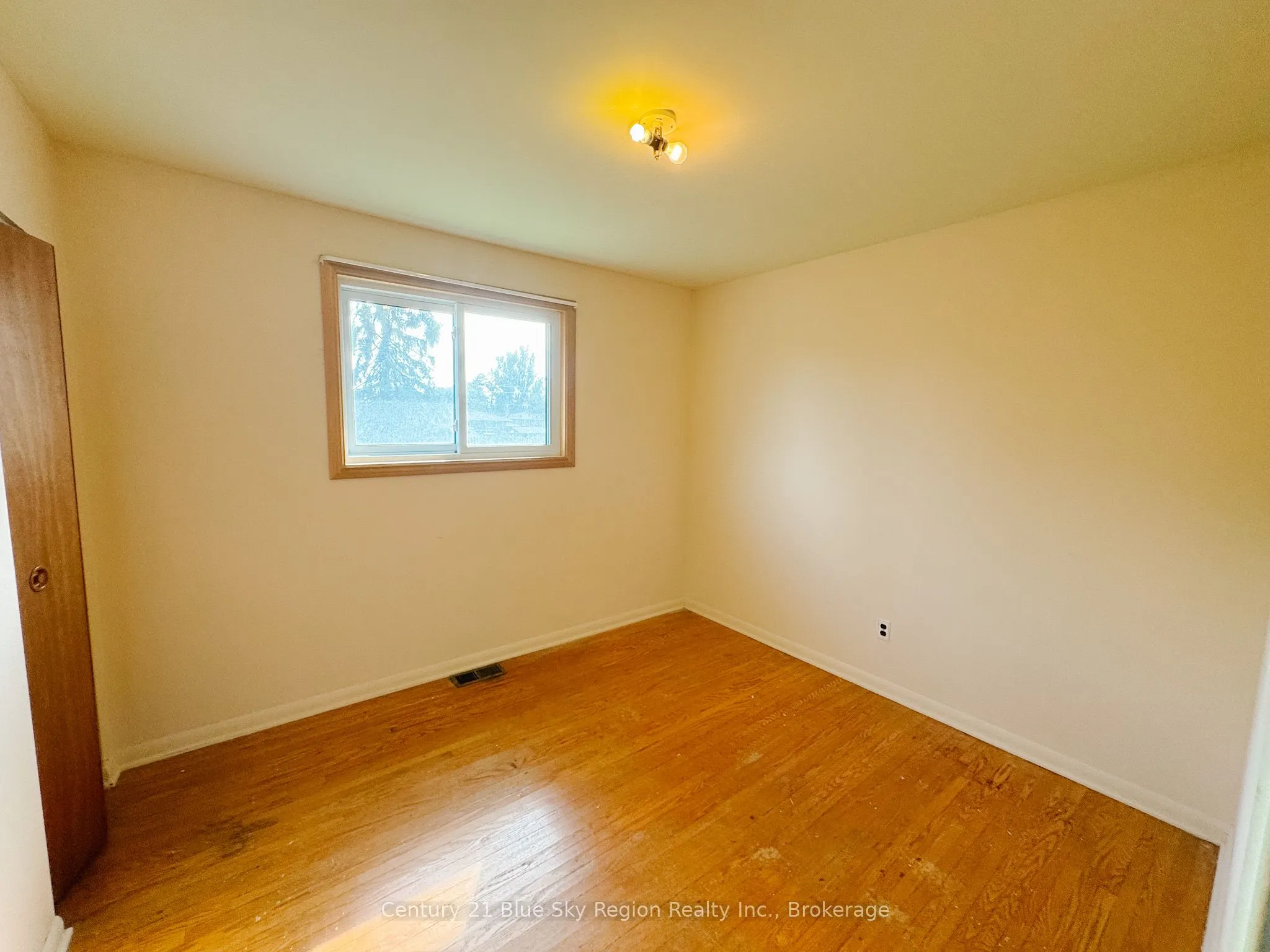 163 Beverly Road