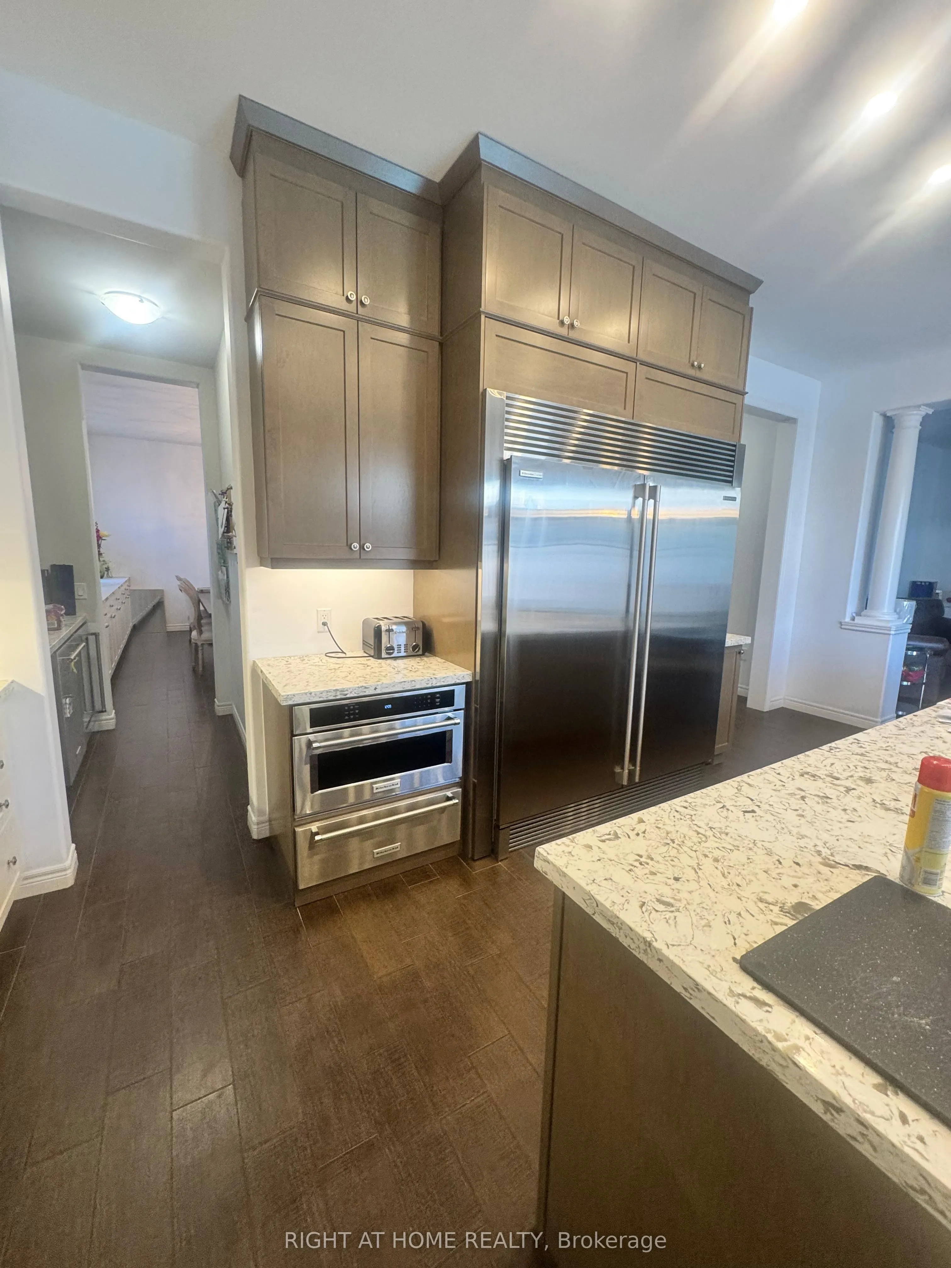 95 Hidden Ridge Crescent