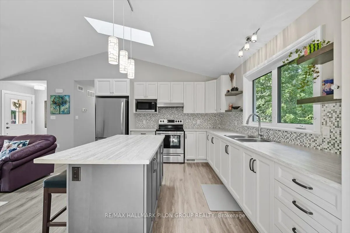 1717 Lakeshore Drive