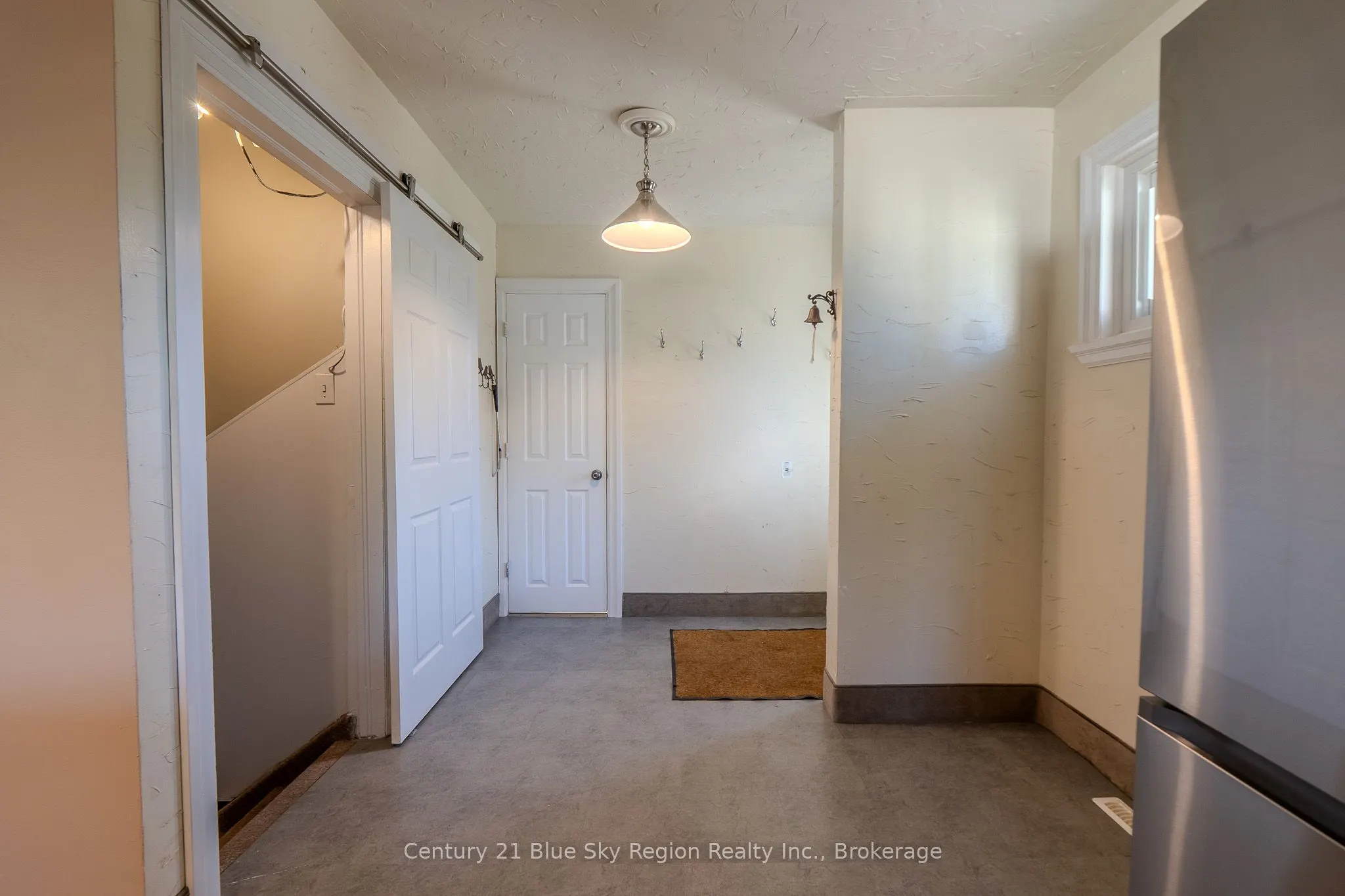 735 Mckay Avenue