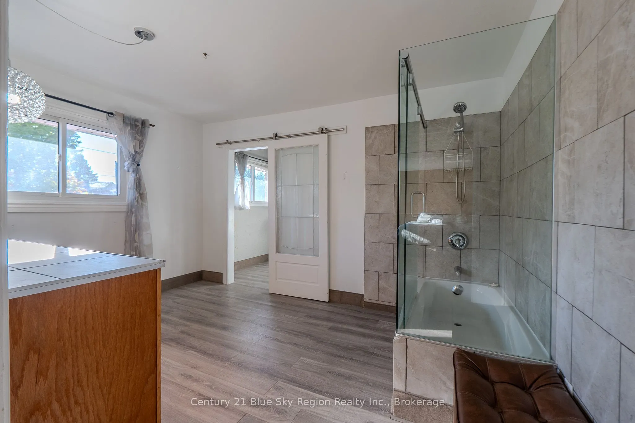 735 Mckay Avenue