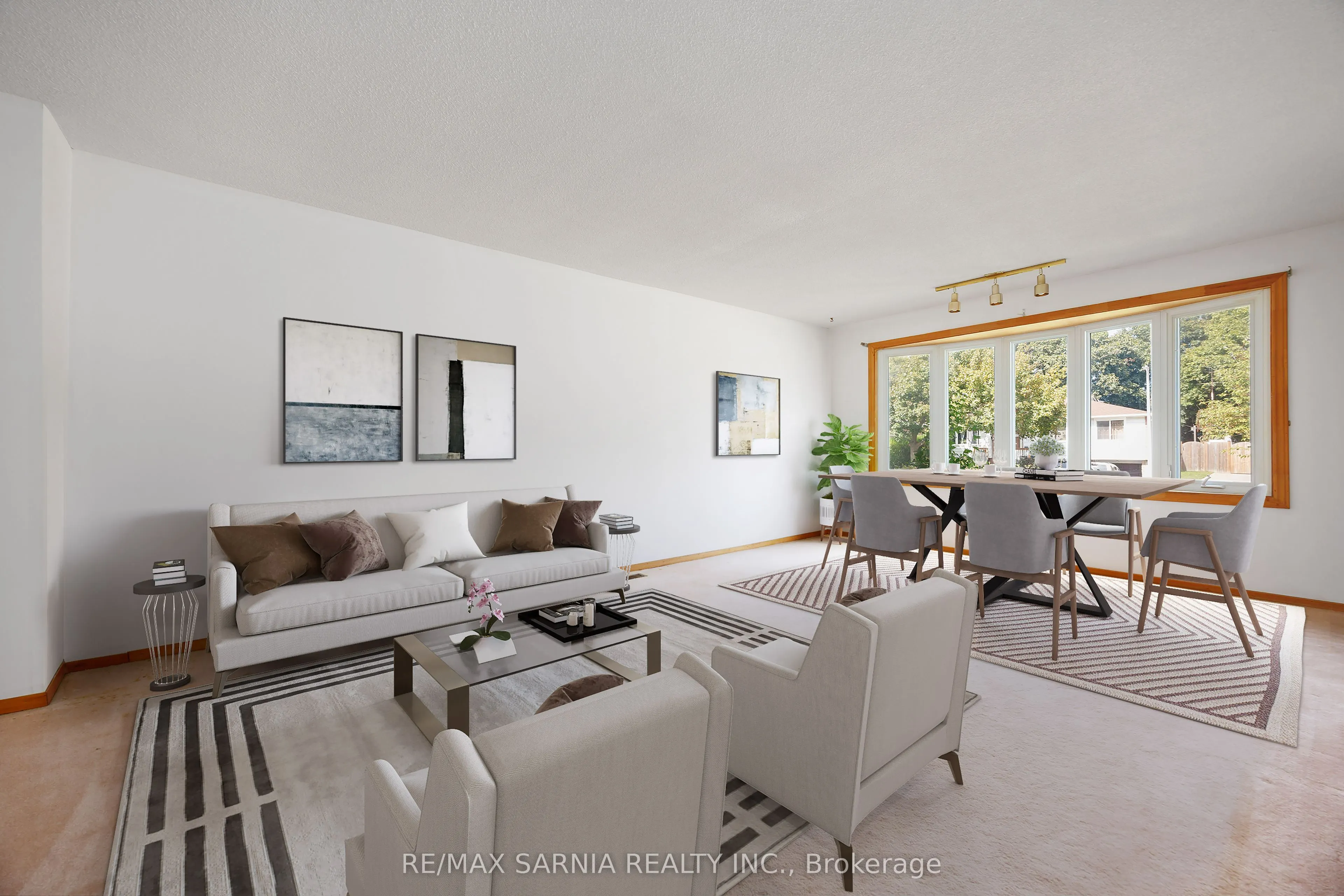 539 Nassau Crescent