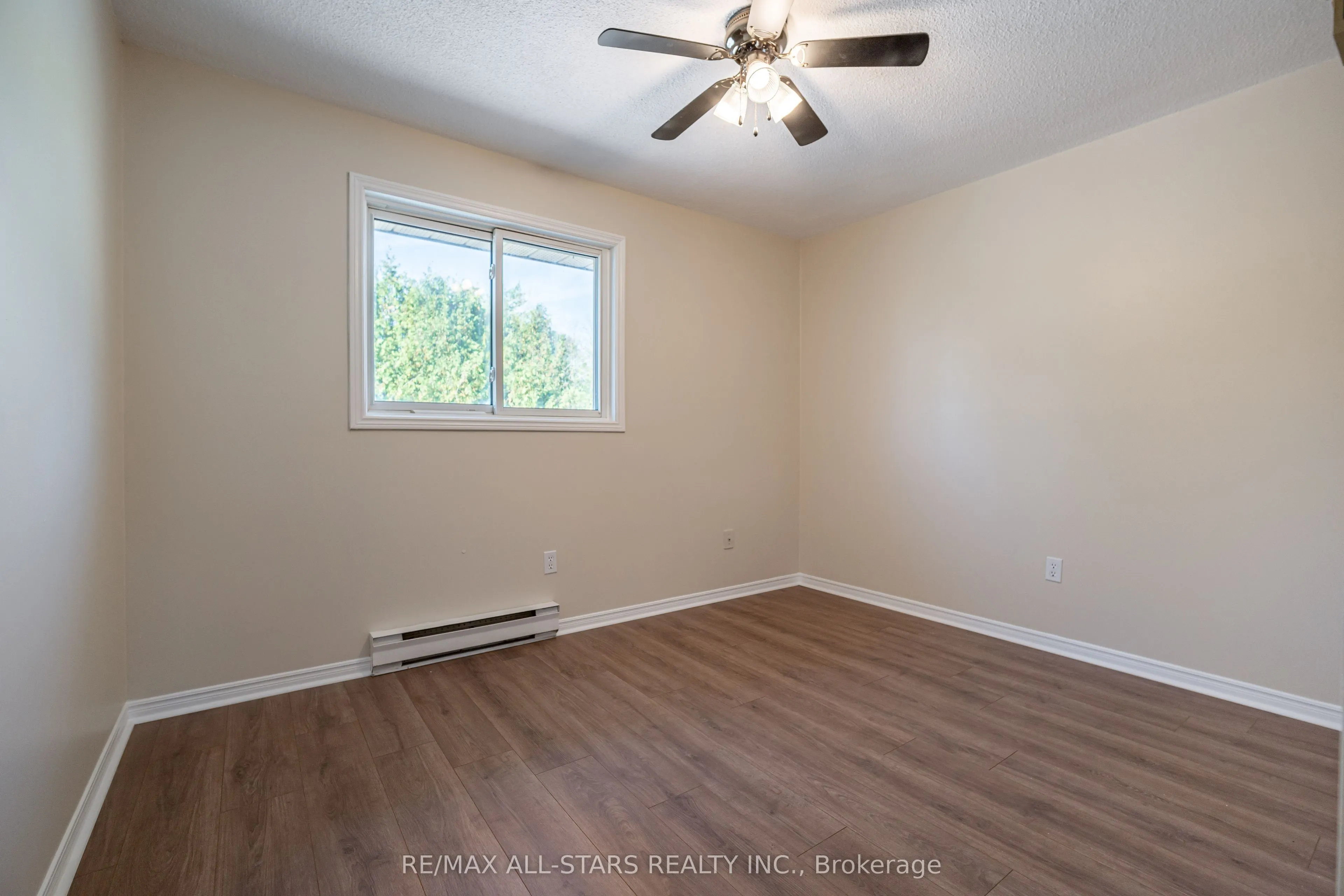 103 D Rita Crescent, #22