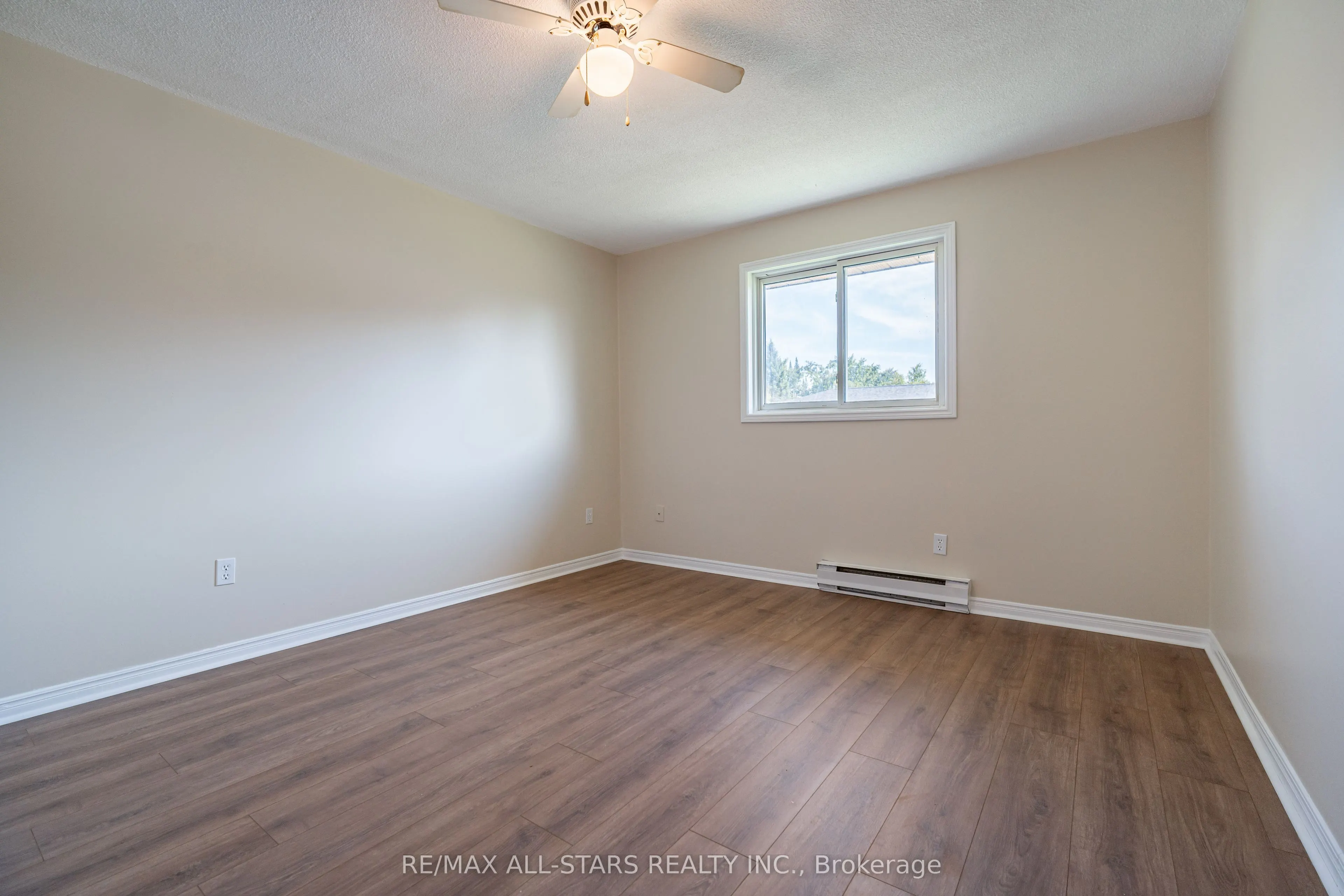103 D Rita Crescent, #22
