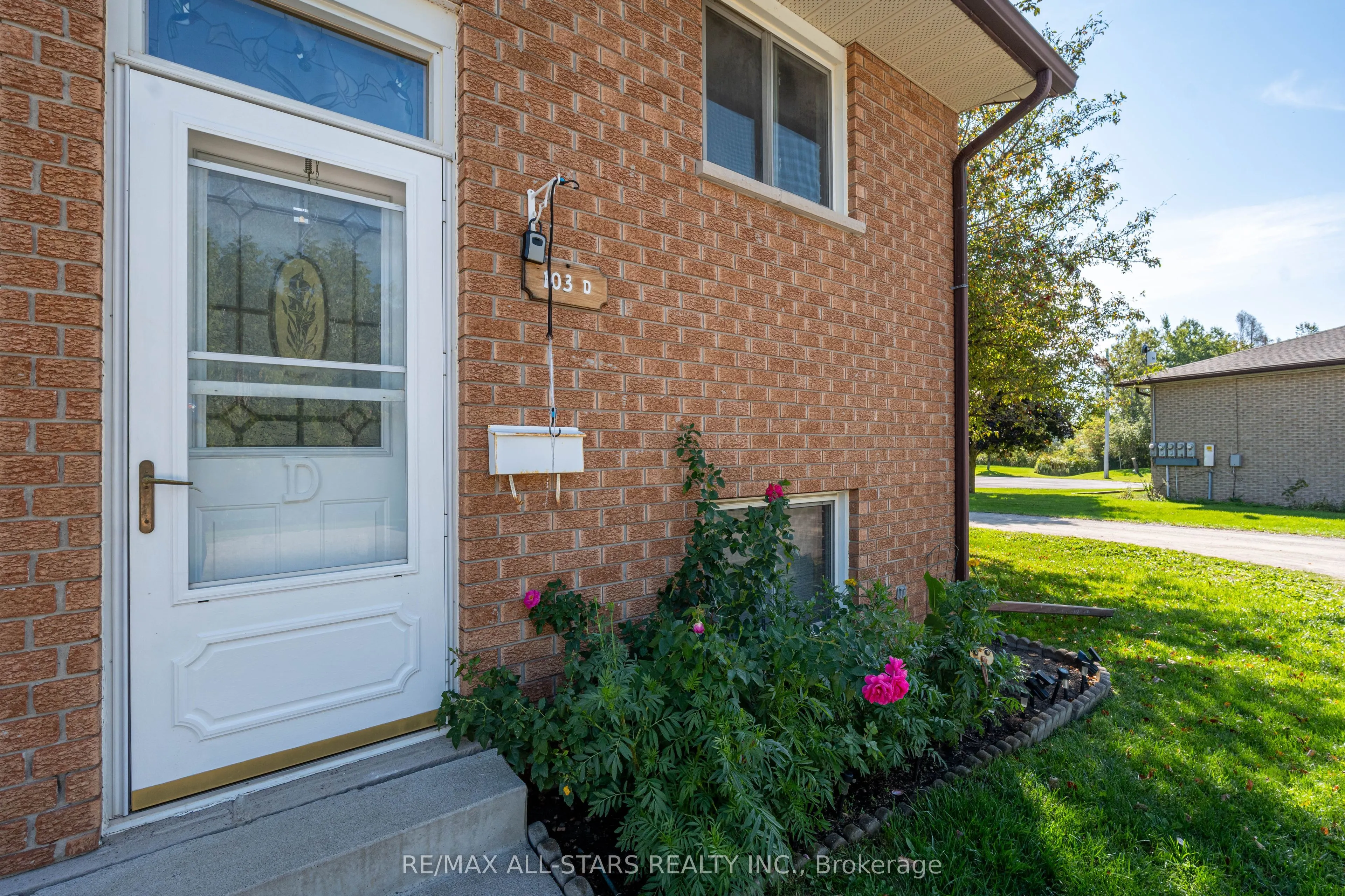 103 D Rita Crescent, #22