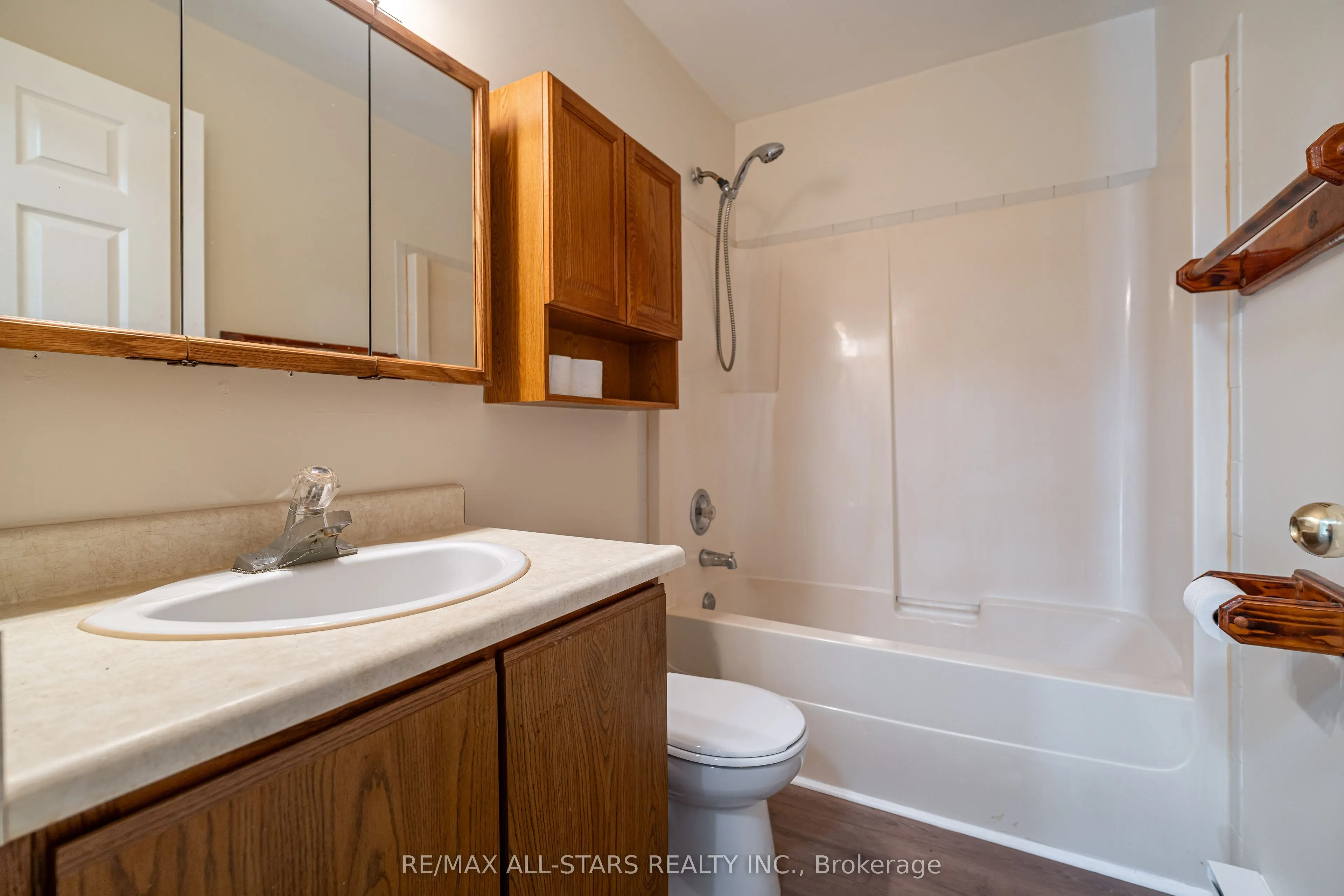 103 D Rita Crescent, #22