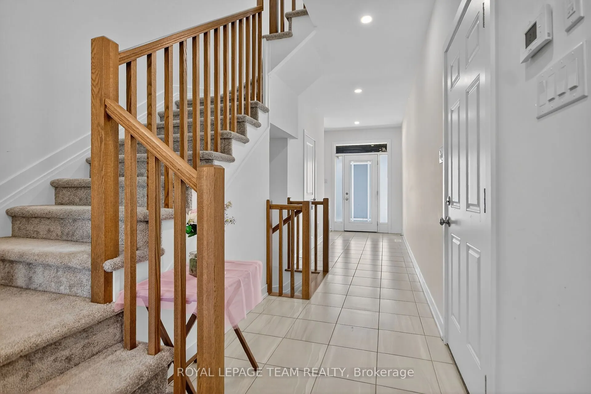 337 Ibanez Walk