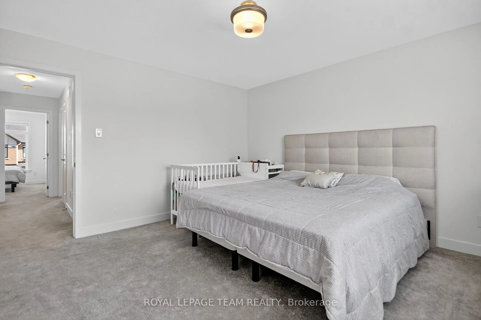 337 Ibanez Walk