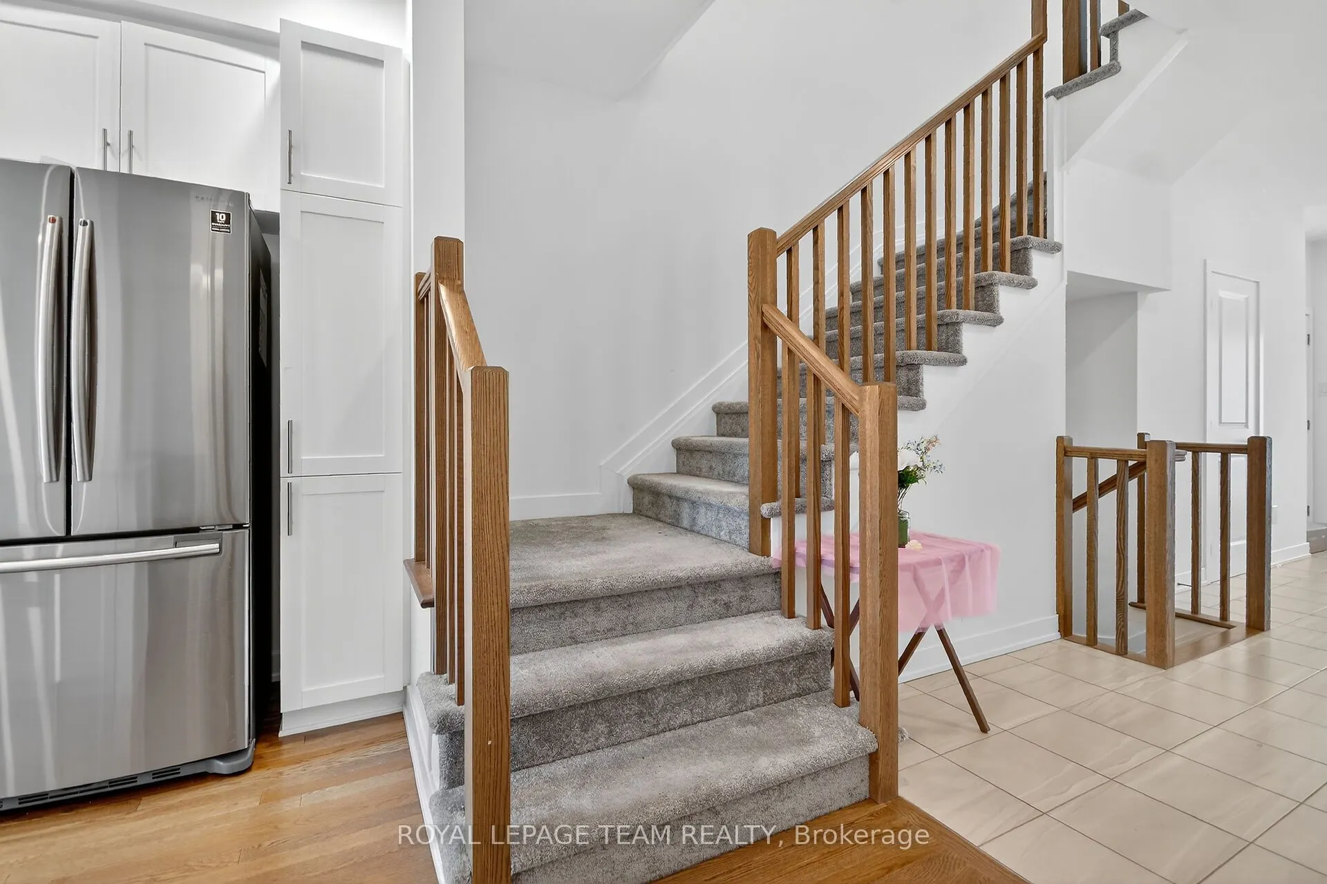337 Ibanez Walk