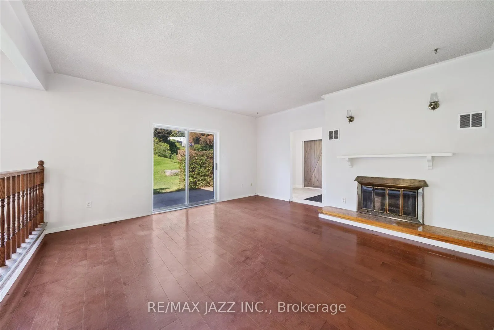 4 Centennial Drive