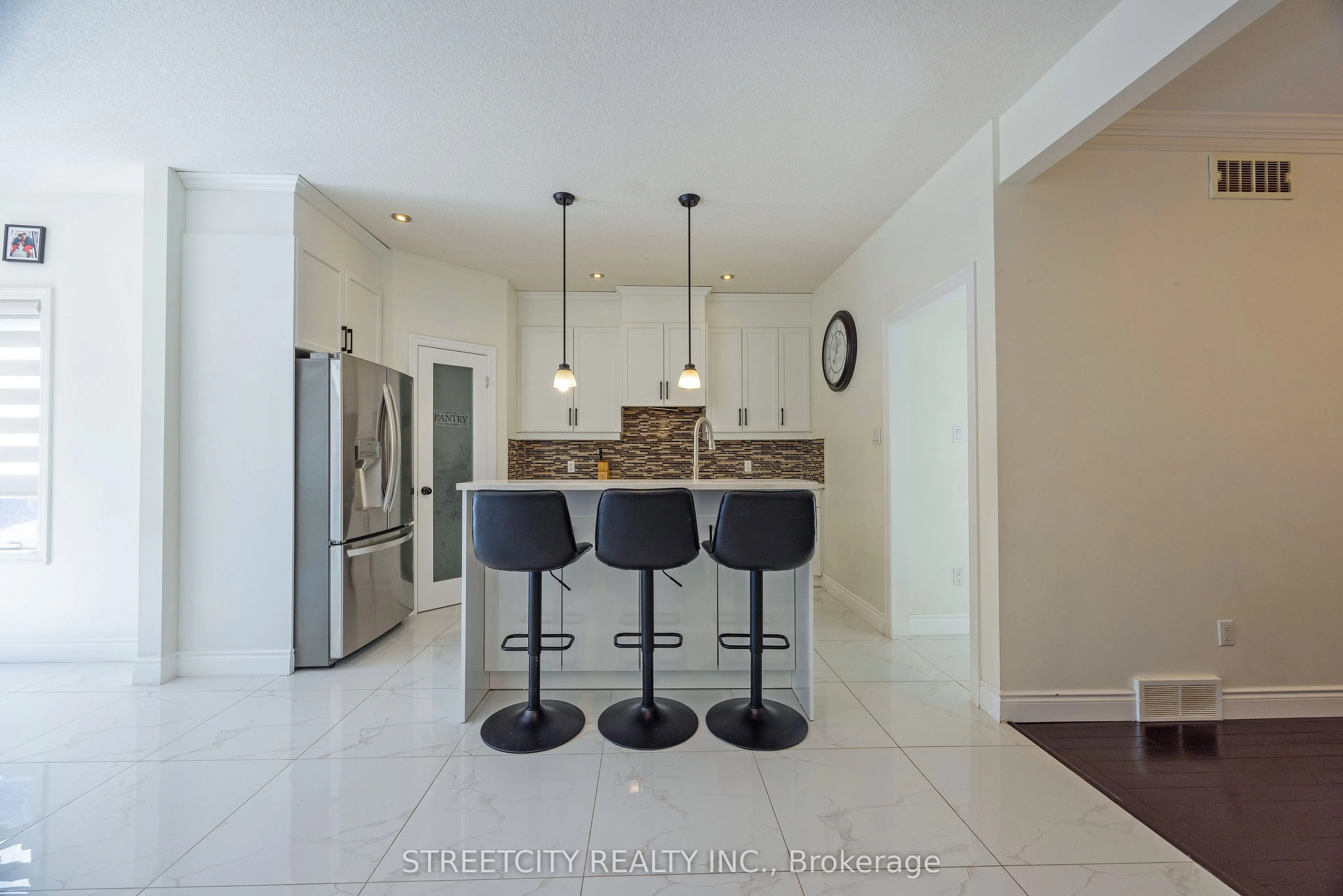 1502 Coronation Drive