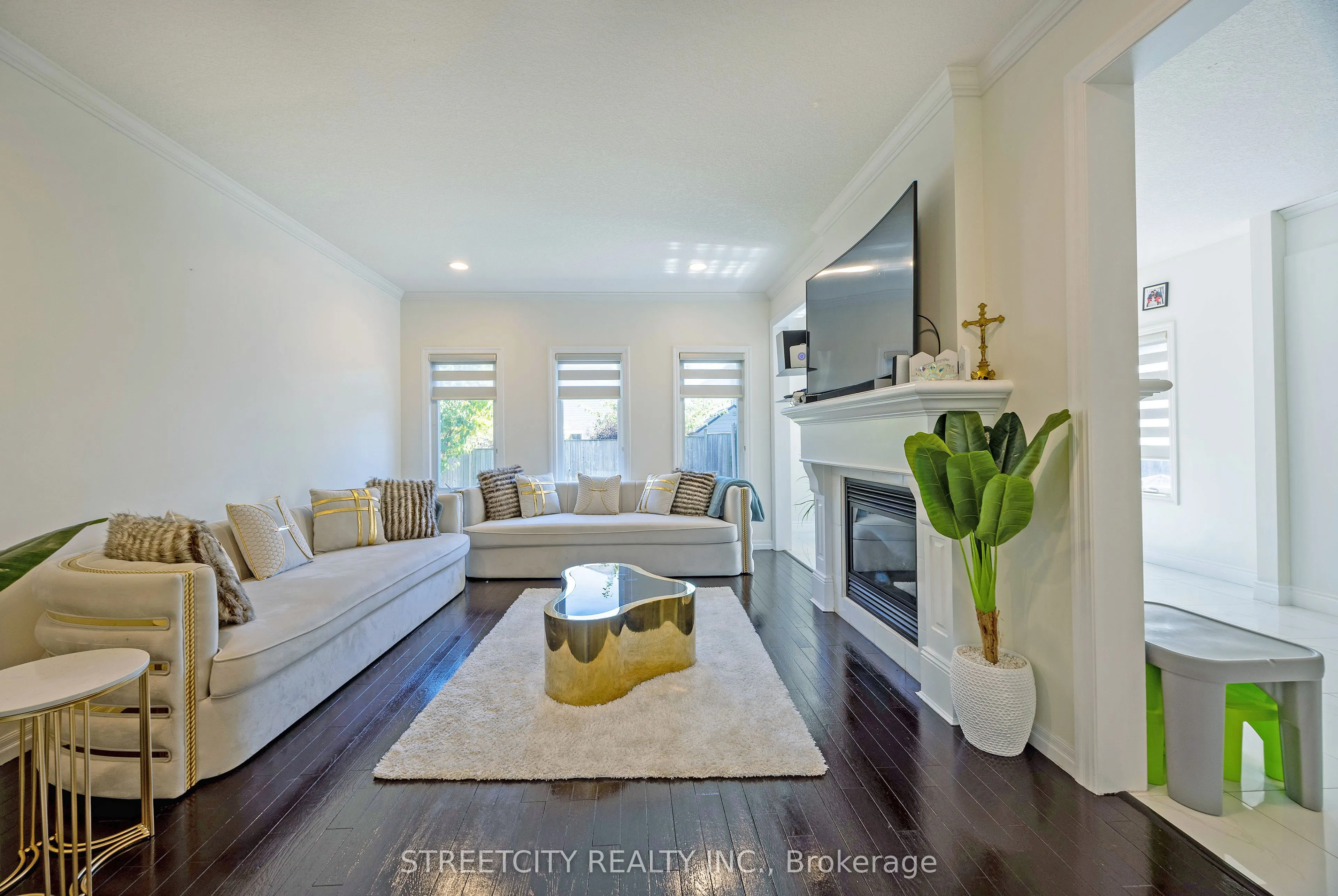 1502 Coronation Drive