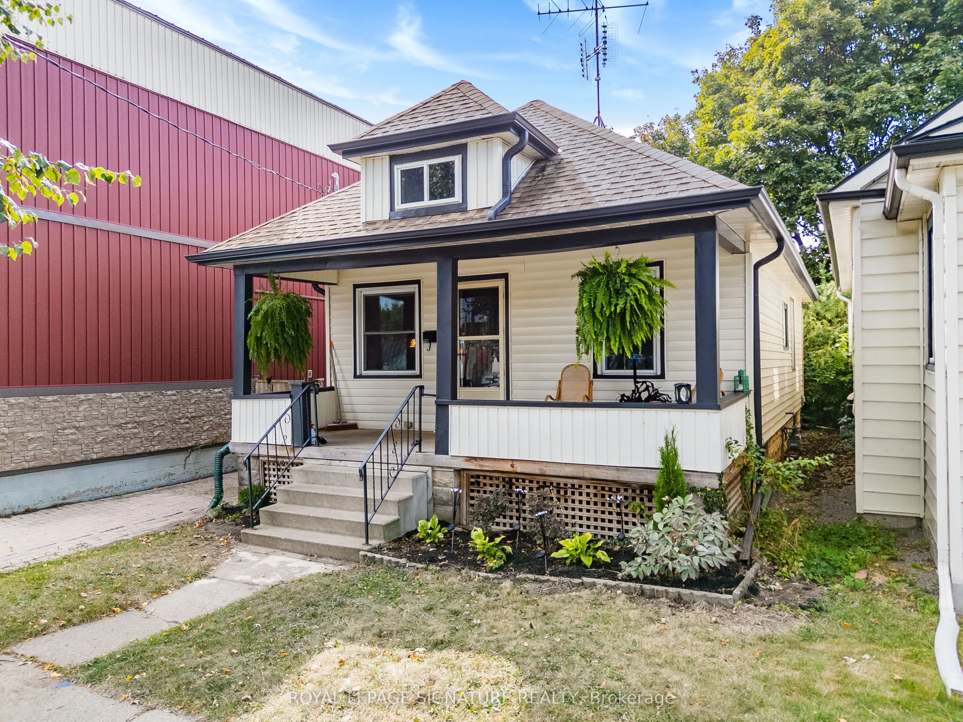 233 Lake Street