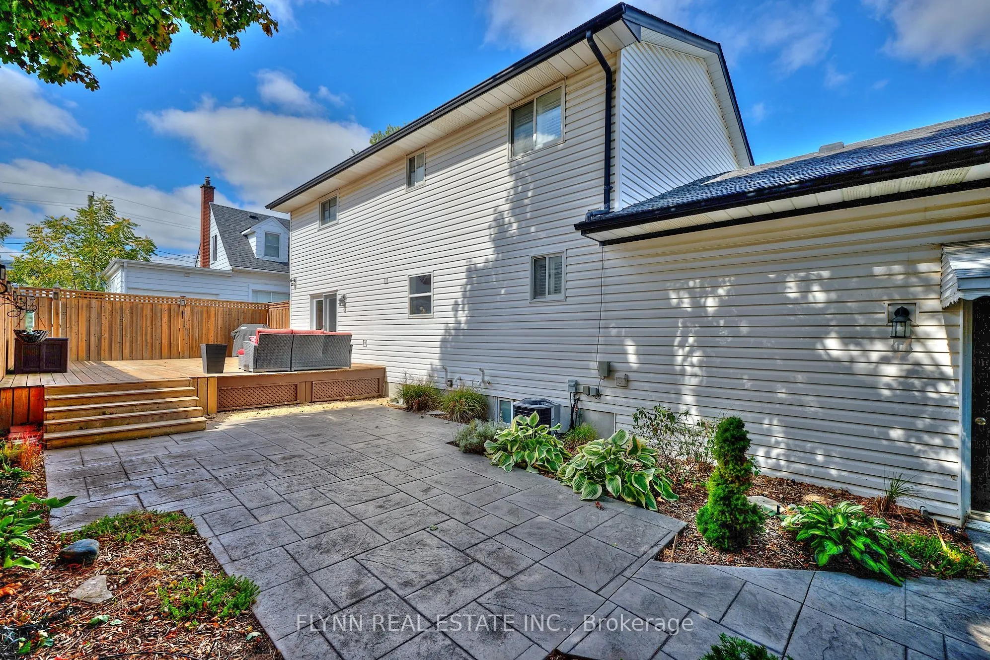 3 Brock Street